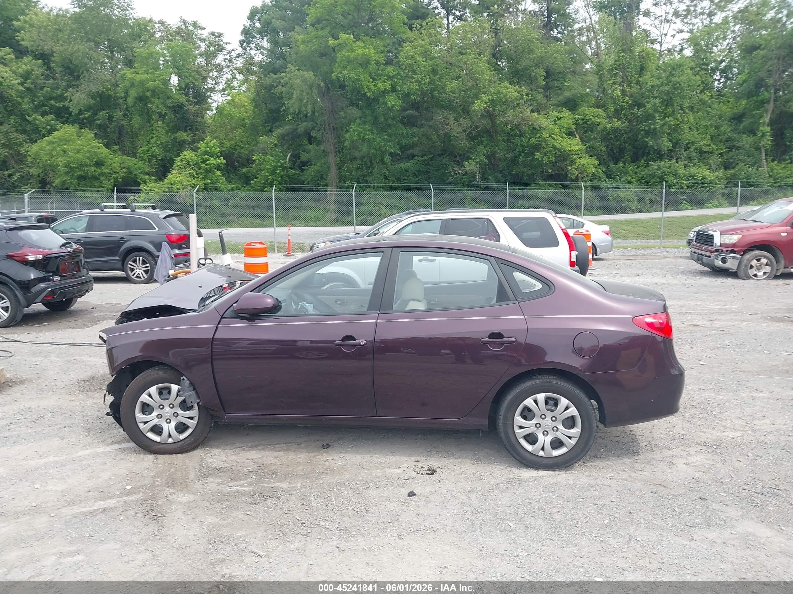 2009 Hyundai Elantra Gls Maroon vin: KMHDU46D19U756204