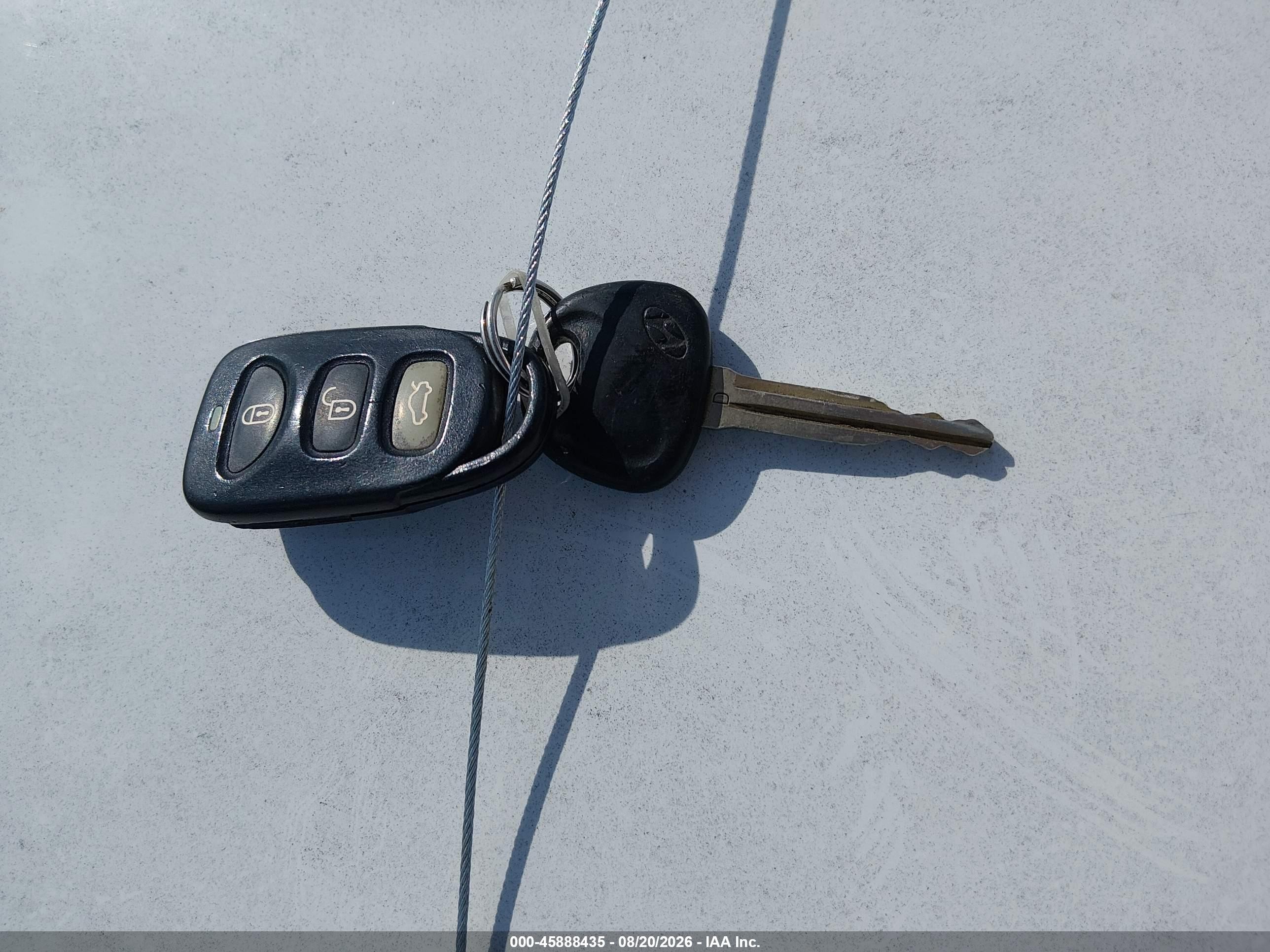 2007 Hyundai Elantra Gls/ltd/se Белый vin: KMHDU46D27U147734