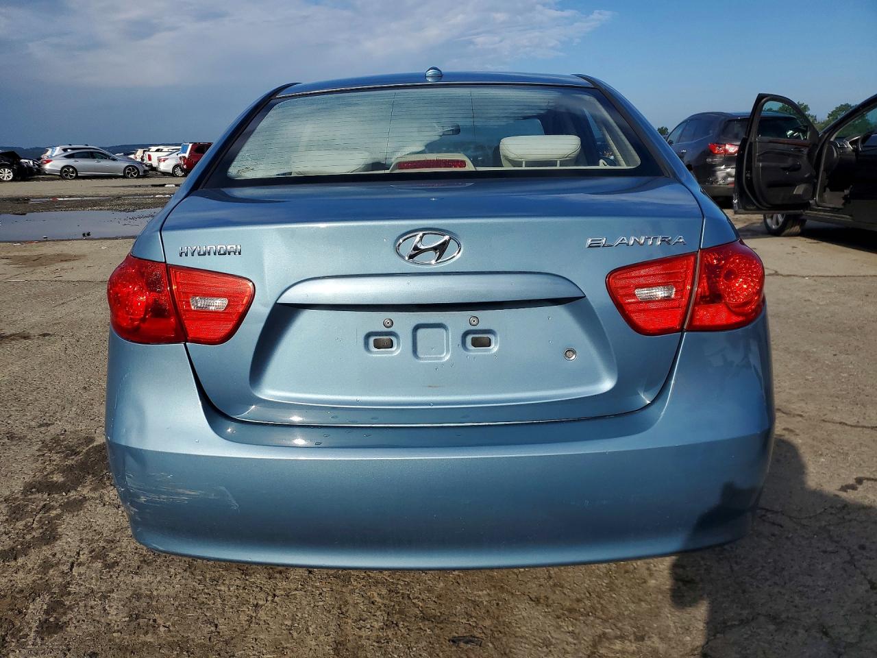 2007 Hyundai Elantra Gls Blue vin: KMHDU46D27U202196