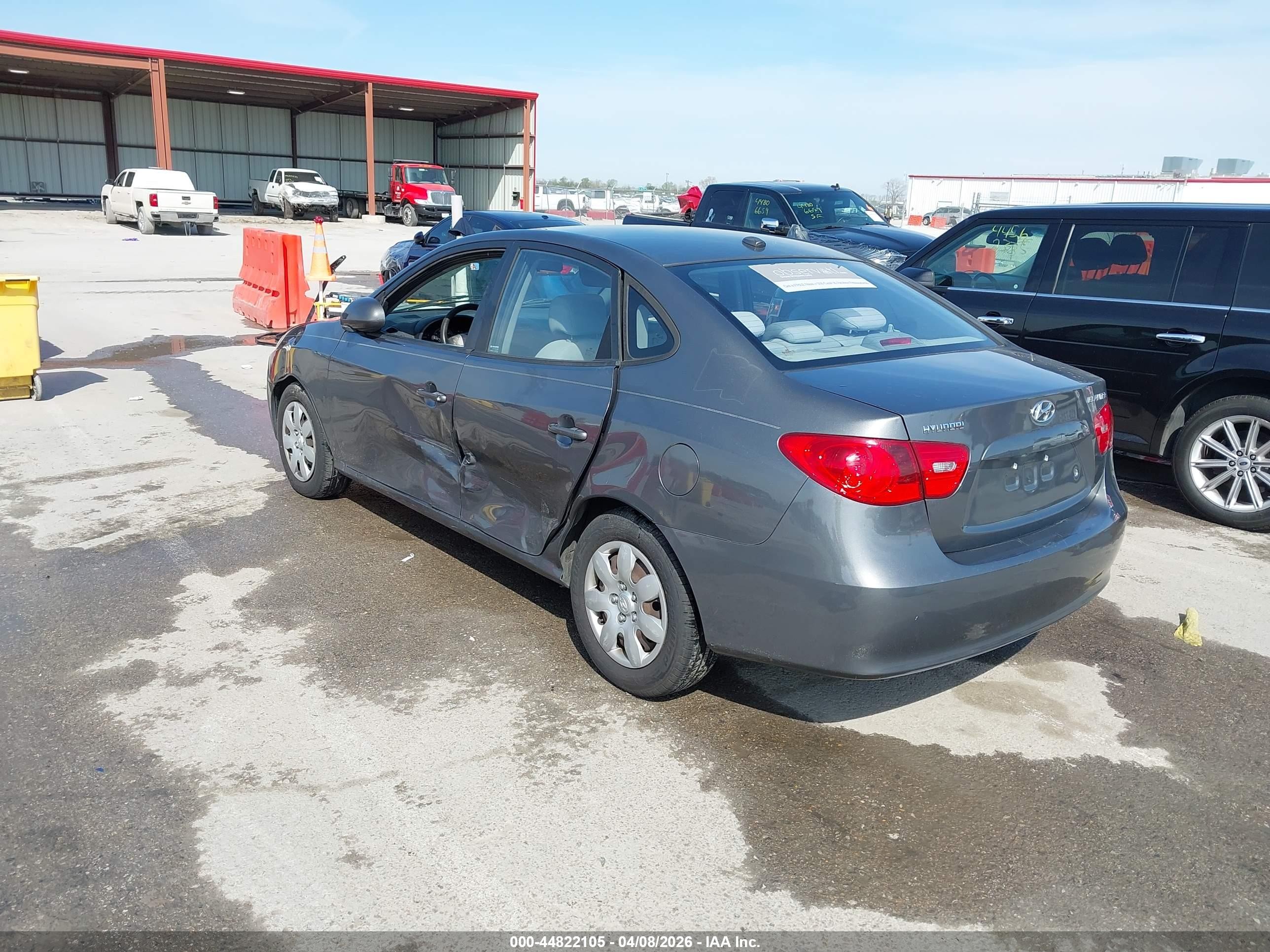 2008 Hyundai Elantra Gls/se Gray vin: KMHDU46D28U283329