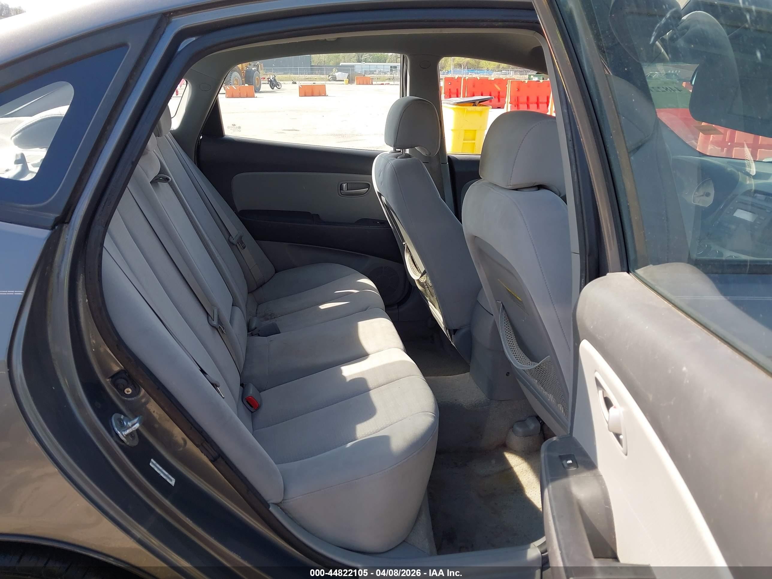 2008 Hyundai Elantra Gls/se Gray vin: KMHDU46D28U283329