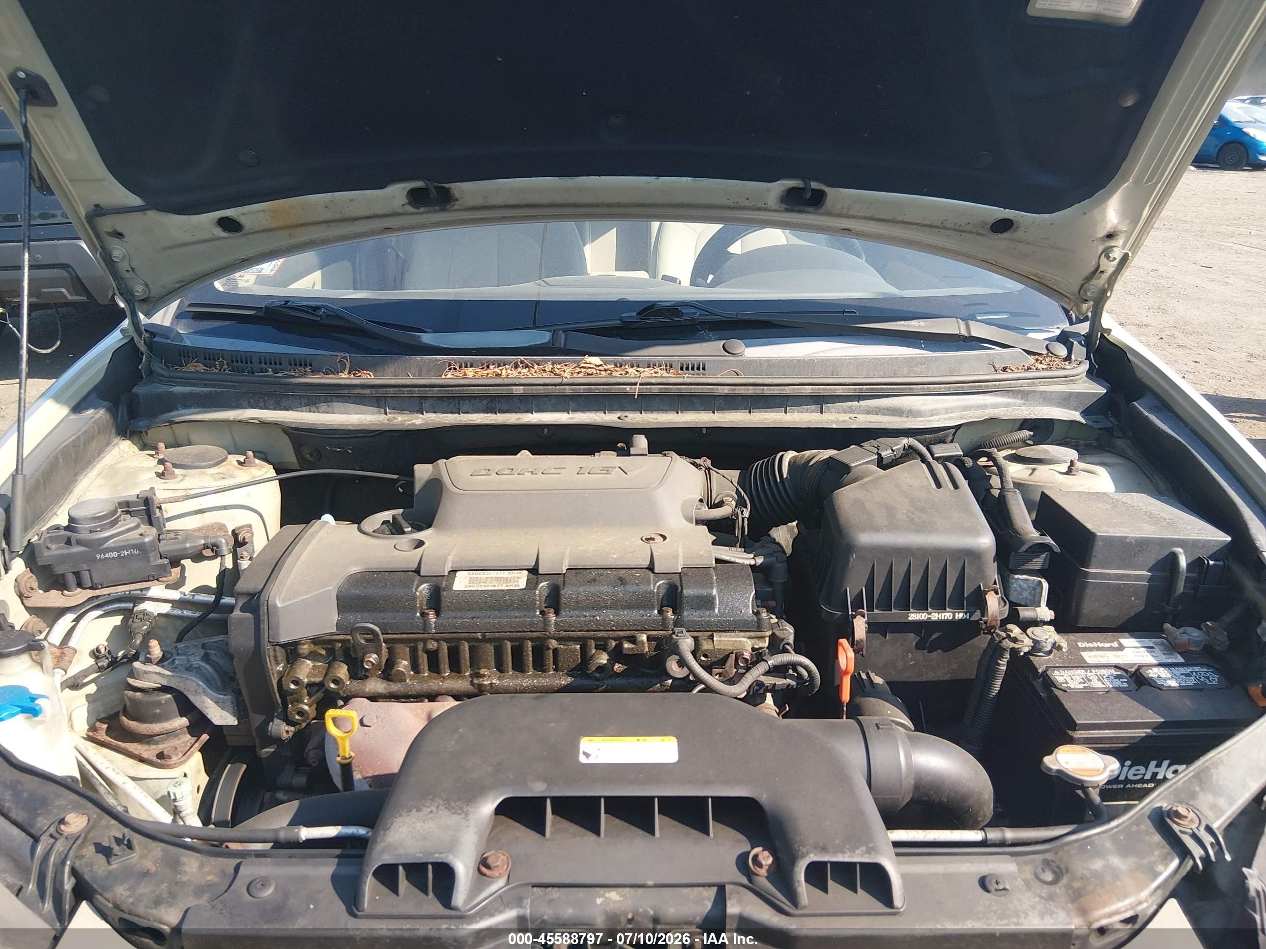 2008 Hyundai Elantra Gls/se Gold vin: KMHDU46D28U565325