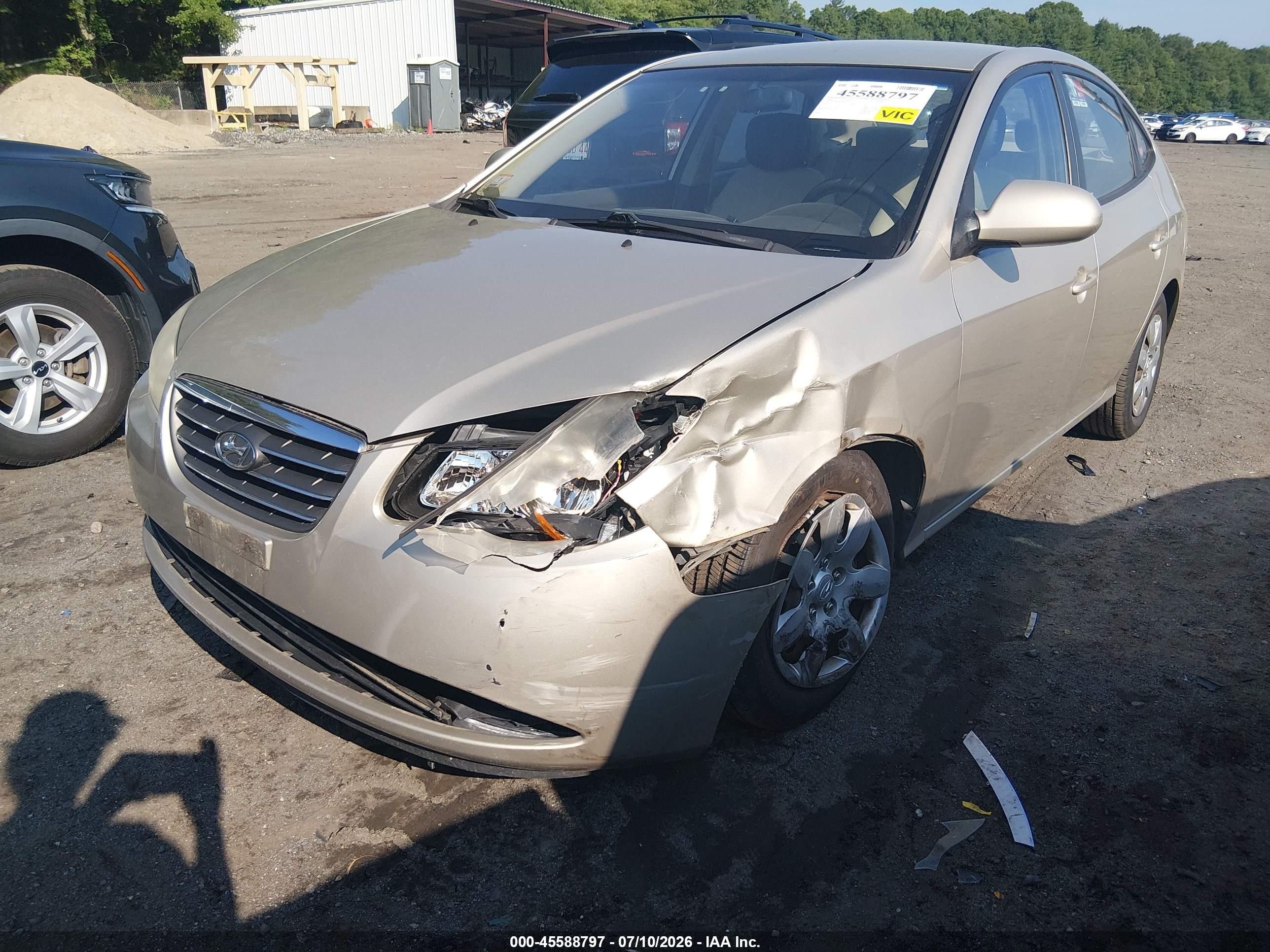 2008 Hyundai Elantra Gls/se Gold vin: KMHDU46D28U565325