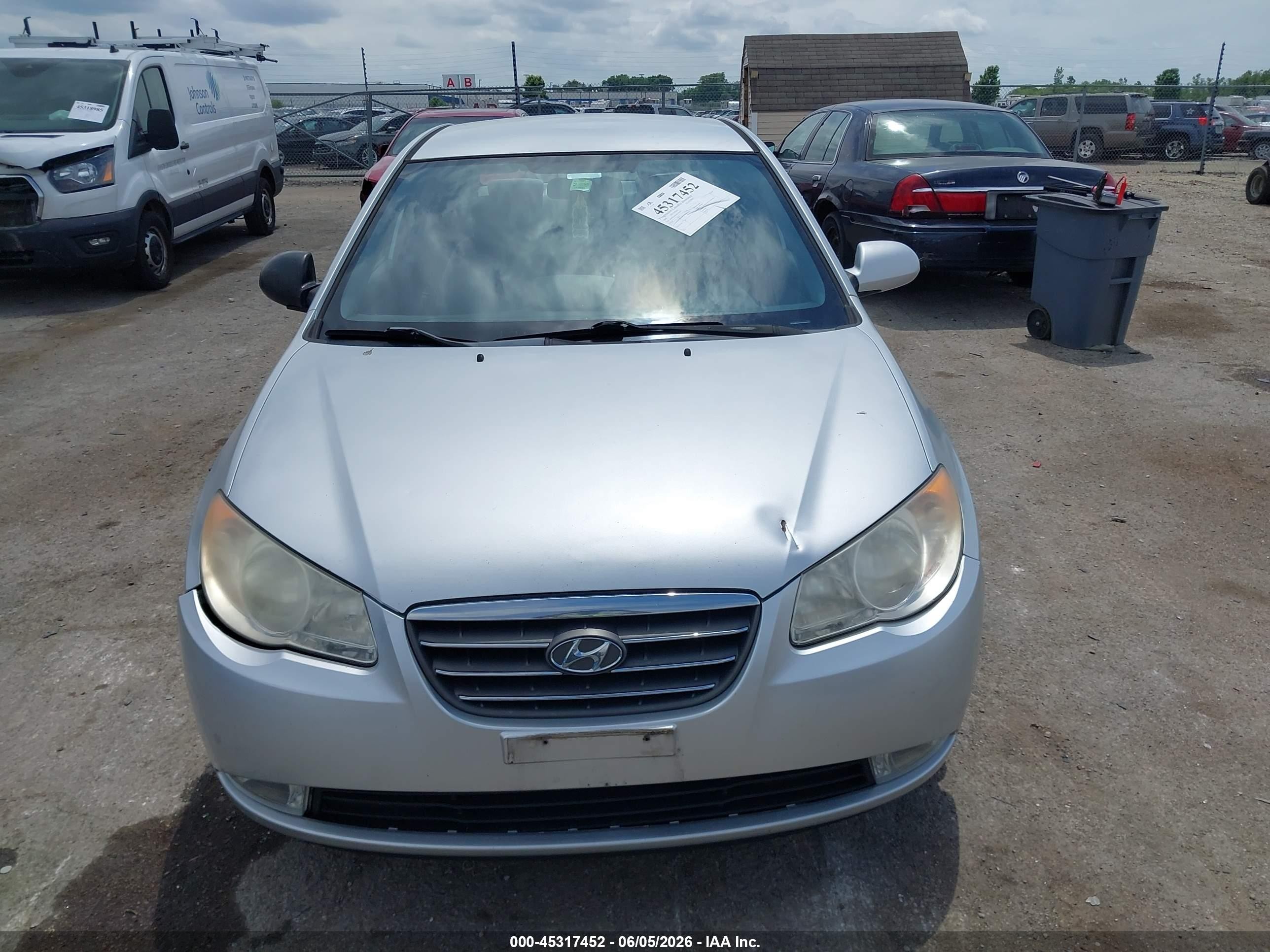 2009 Hyundai Elantra Se Silver vin: KMHDU46D29U595877