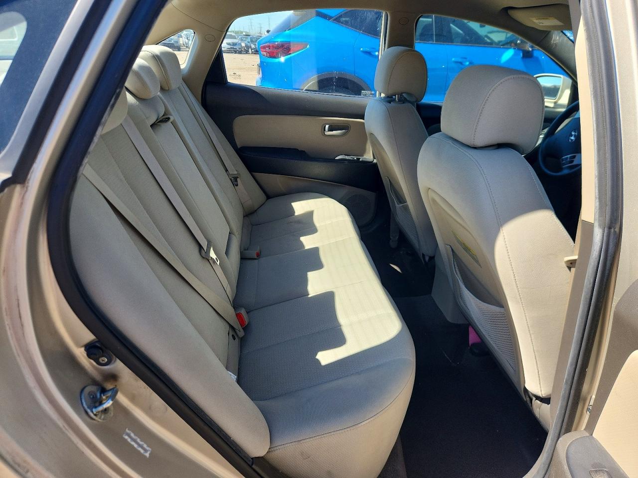 2009 Hyundai Elantra Gls Beige vin: KMHDU46D29U625184