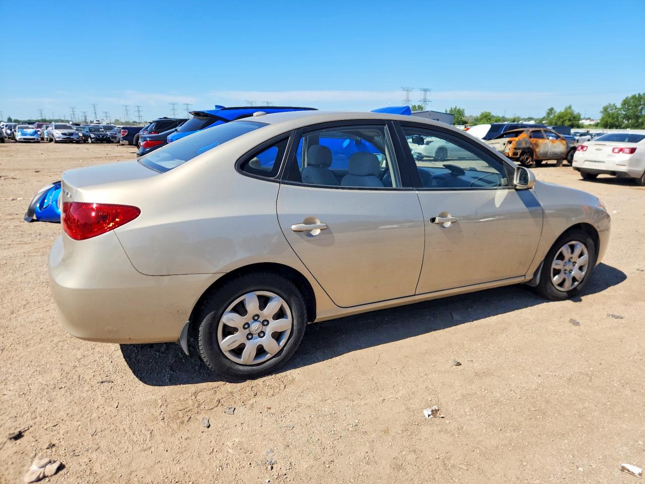 2009 Hyundai Elantra Gls Beige vin: KMHDU46D29U625184