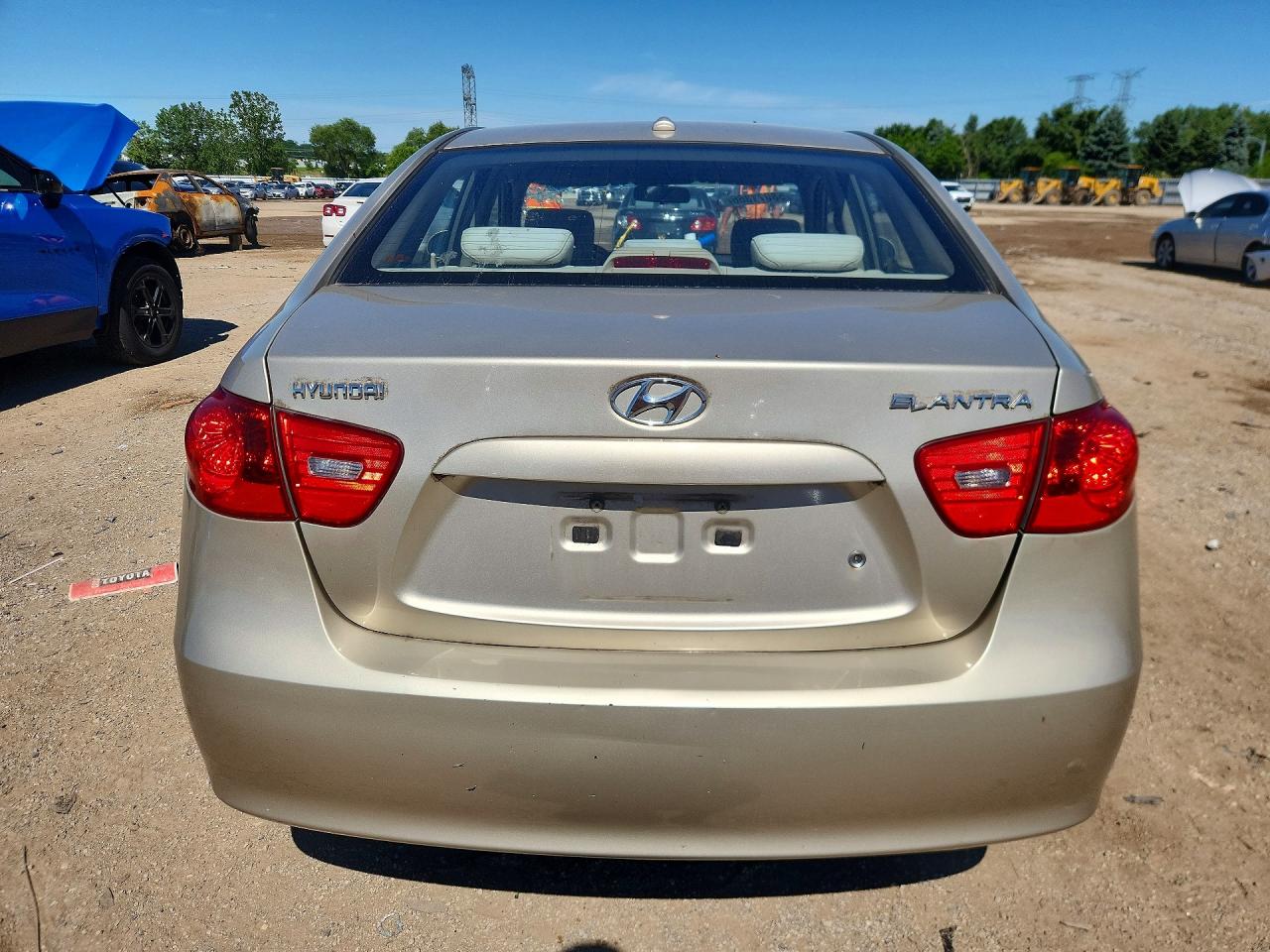 2009 Hyundai Elantra Gls Beige vin: KMHDU46D29U625184