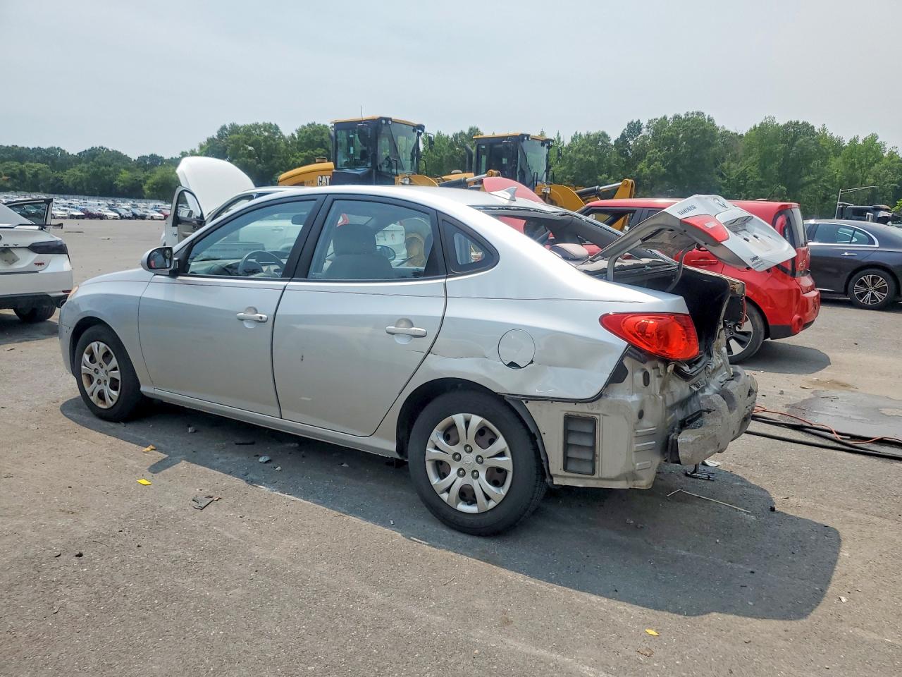 2009 Hyundai Elantra Gls Серебряный vin: KMHDU46D29U714110
