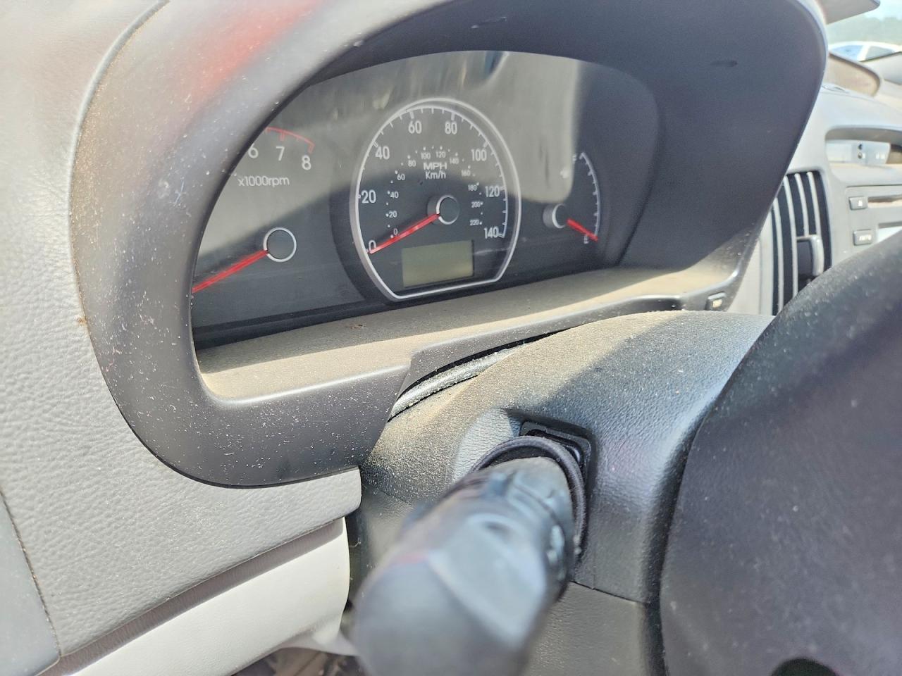 2009 Hyundai Elantra Blue vin: KMHDU46D29U820217