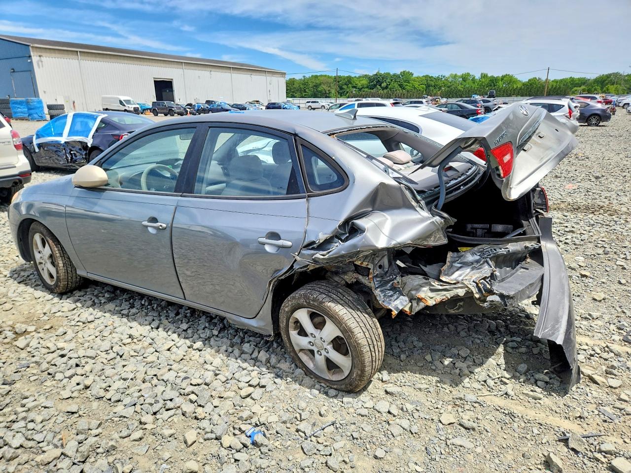 2009 Hyundai Elantra Blue vin: KMHDU46D29U820217