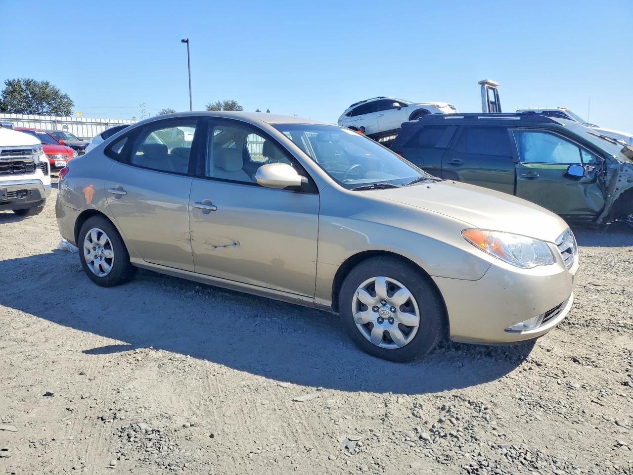 2007 Hyundai Elantra Gls Gold vin: KMHDU46D37U148200
