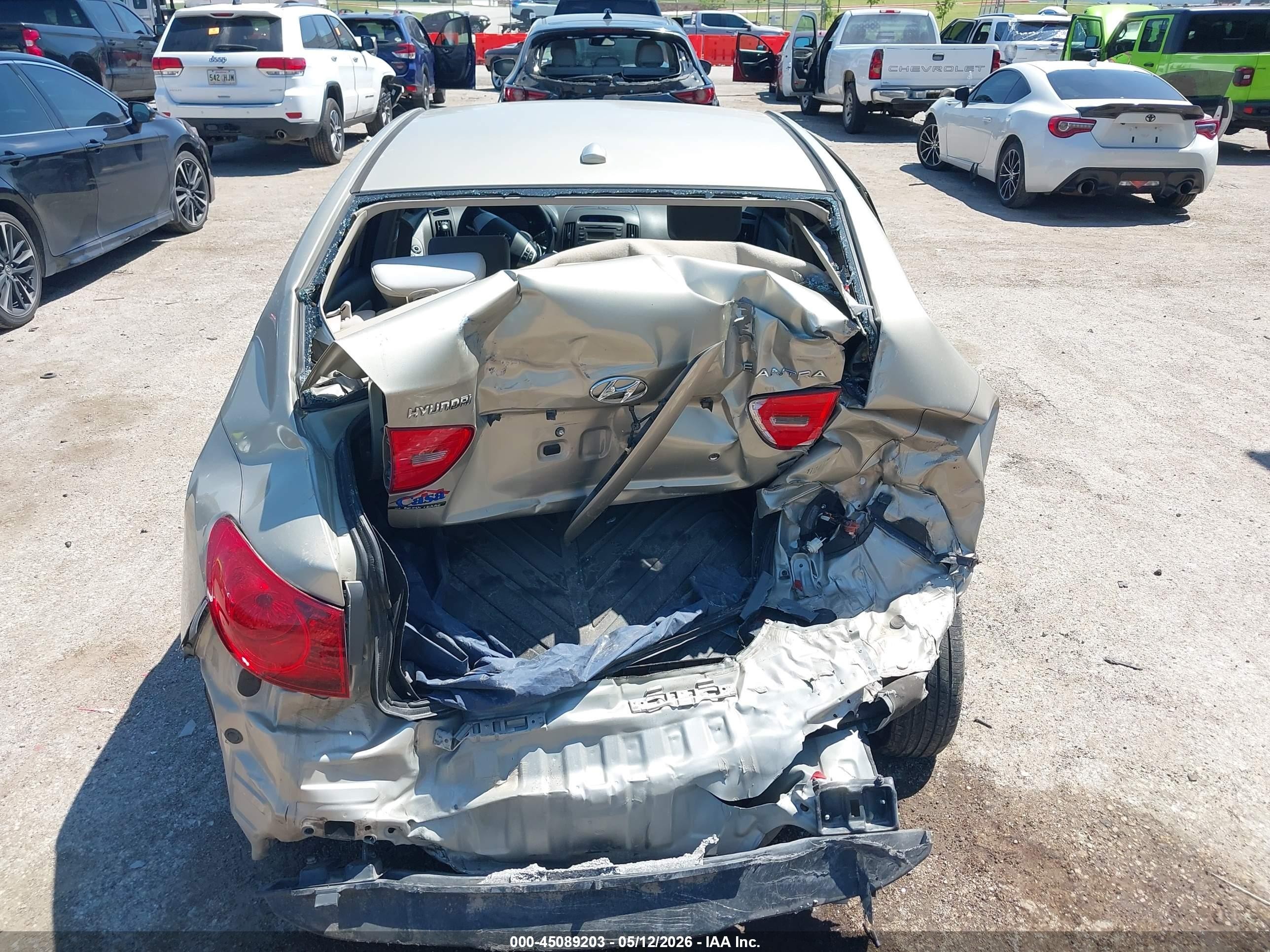 2007 Hyundai Elantra Gls/limited/se Gold vin: KMHDU46D37U224644