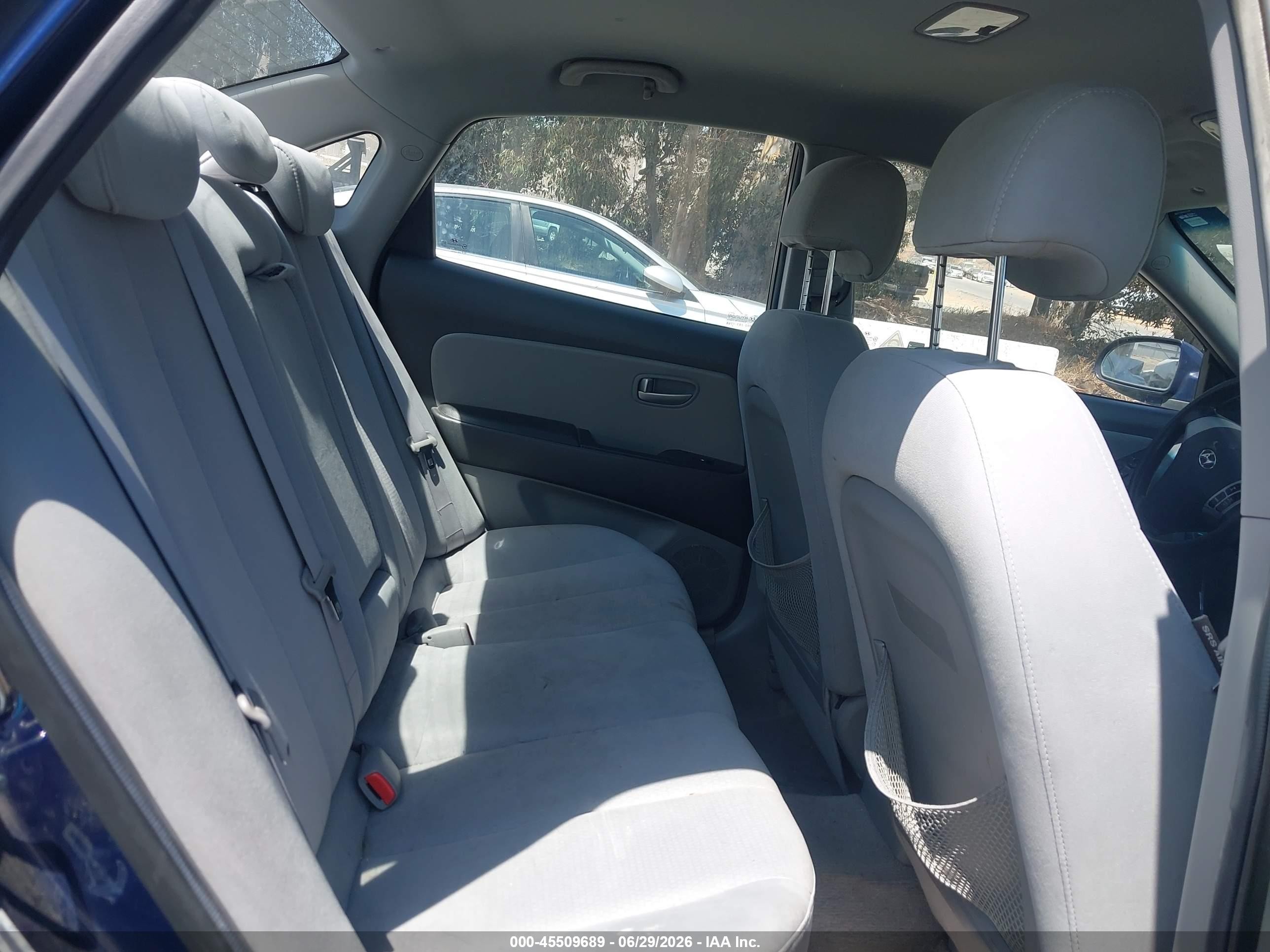2008 Hyundai Elantra Gls/se Purple vin: KMHDU46D38U300932