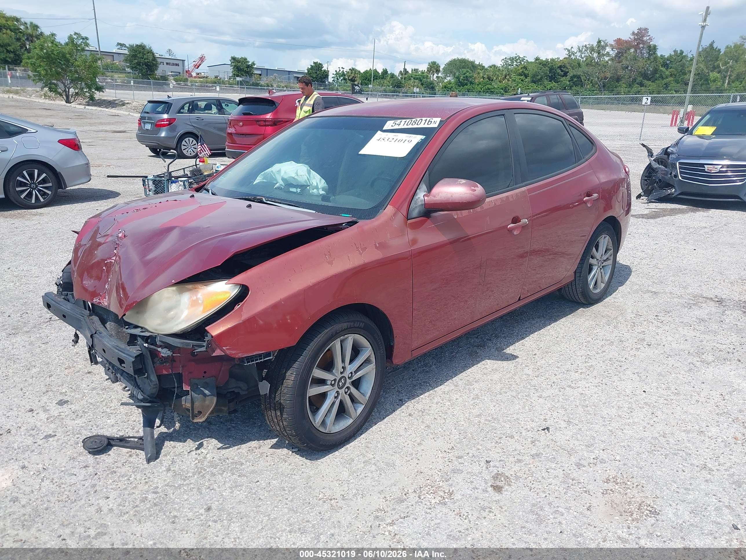2008 Hyundai Elantra Gls/se Red vin: KMHDU46D38U318797