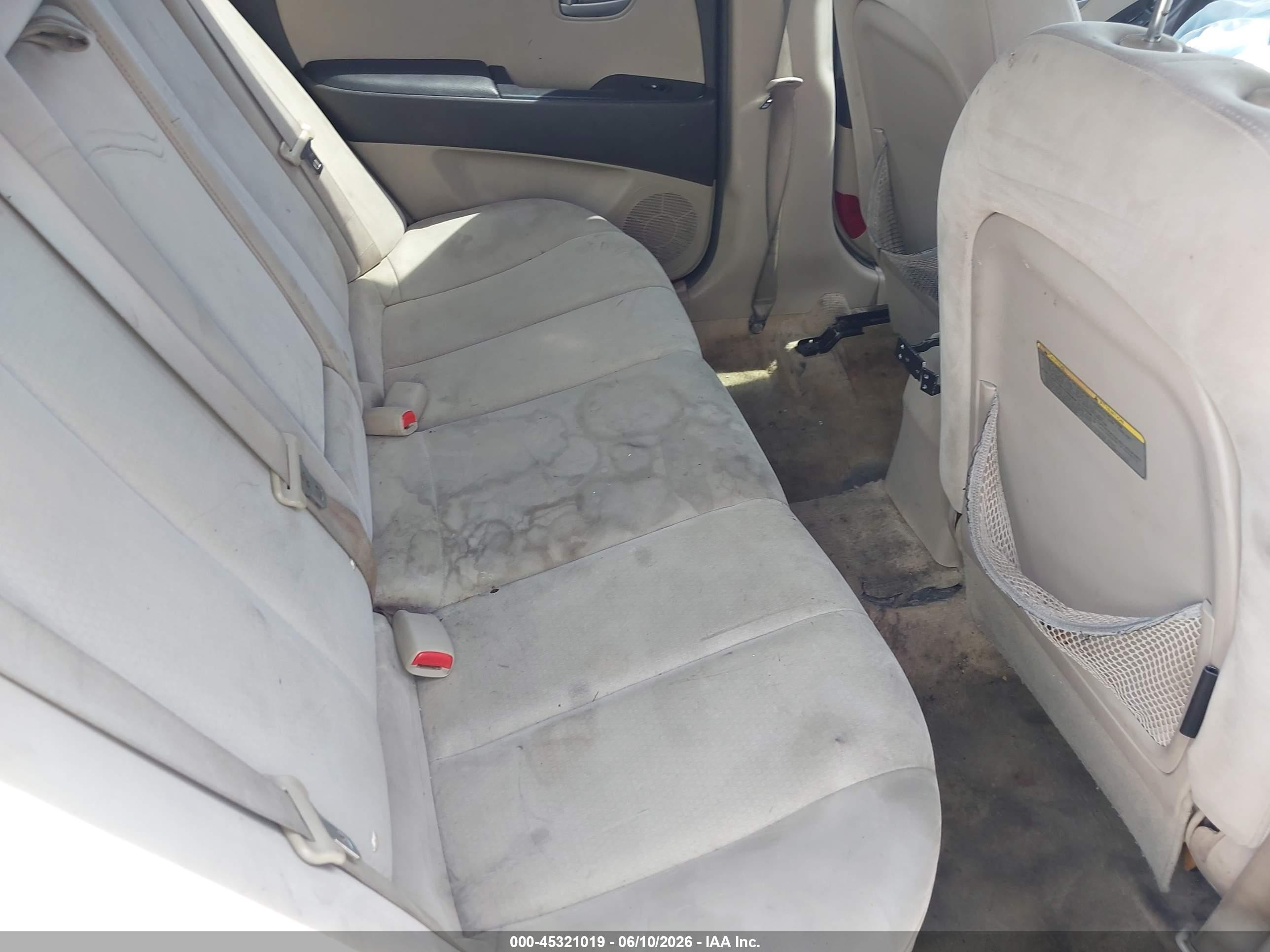 2008 Hyundai Elantra Gls/se Red vin: KMHDU46D38U318797