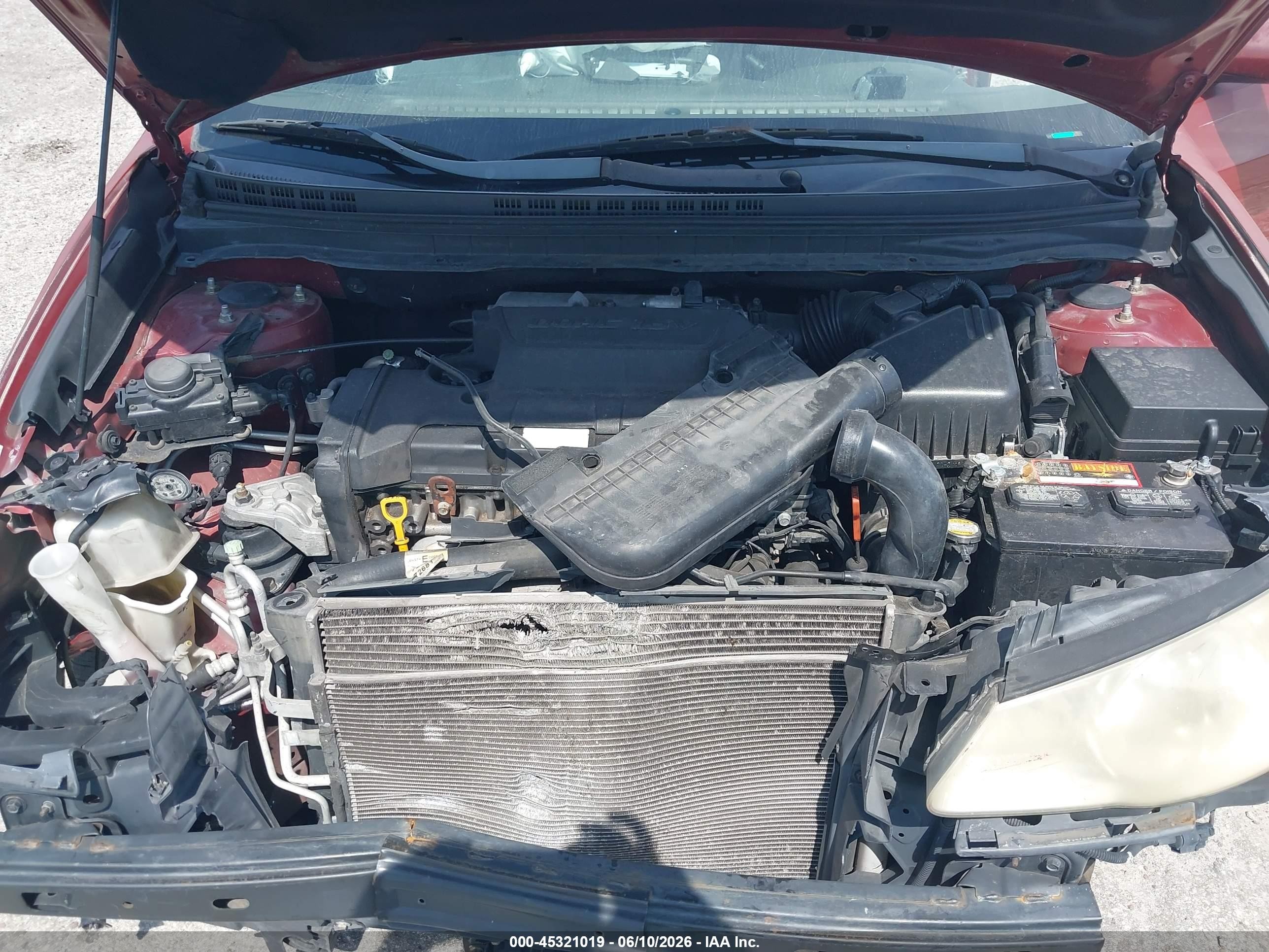 2008 Hyundai Elantra Gls/se Red vin: KMHDU46D38U318797