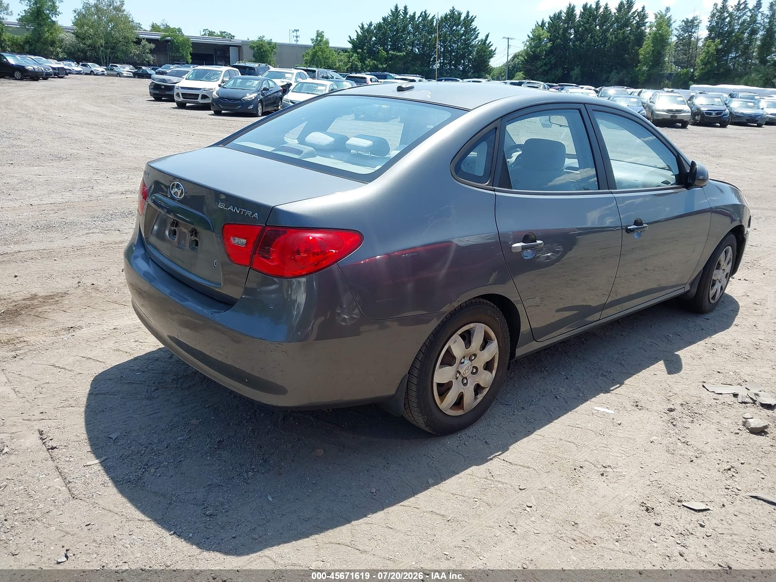 2008 Hyundai Elantra Gls/se Gray vin: KMHDU46D38U349225