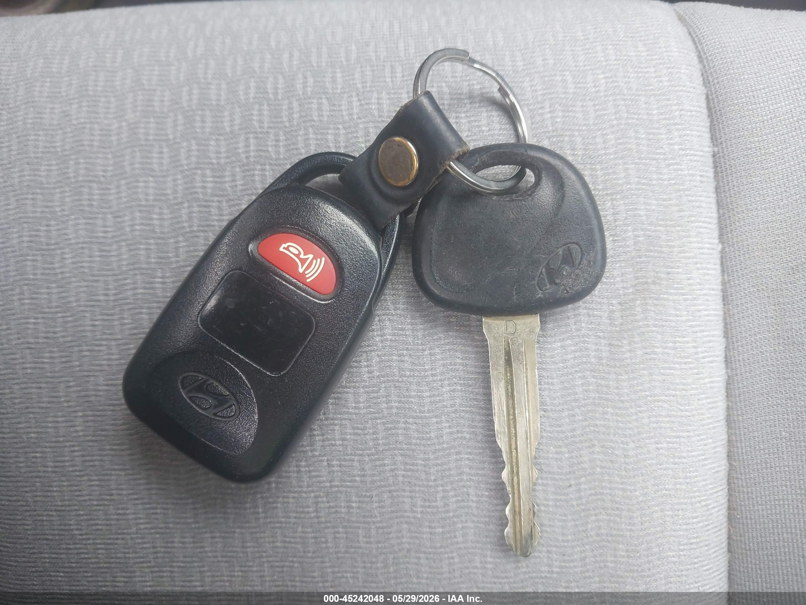 2008 Hyundai Elantra Gls/se Silver vin: KMHDU46D38U509250