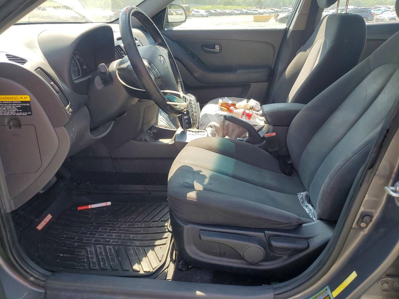 2008 Hyundai Elantra Gl Silver vin: KMHDU46D38U536240