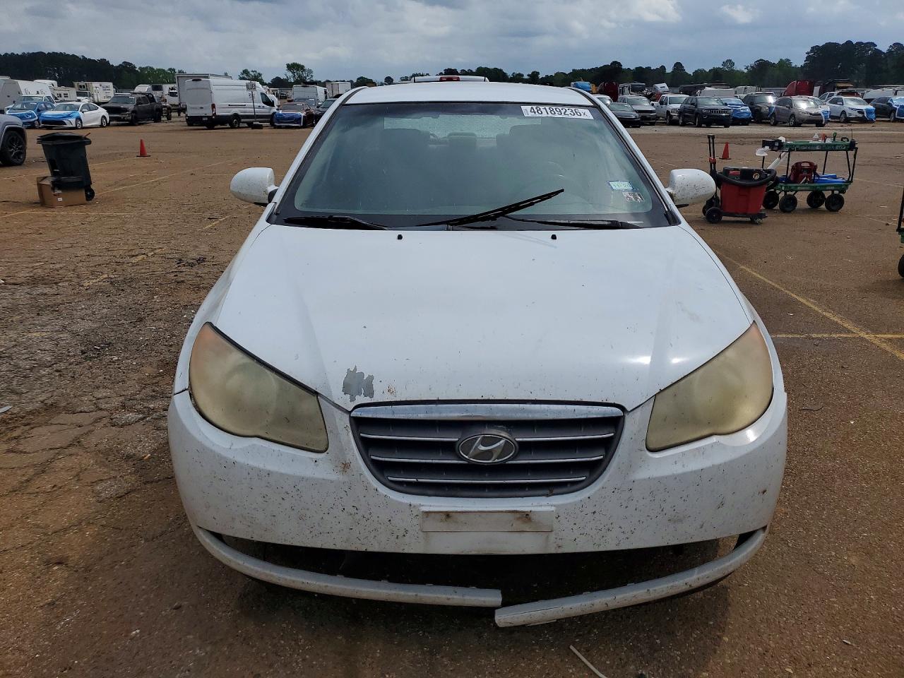2008 Hyundai Elantra Gls White vin: KMHDU46D38U545522
