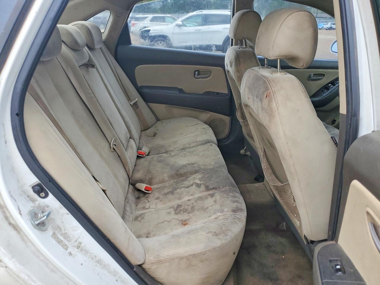 2008 Hyundai Elantra Gls White vin: KMHDU46D38U545522