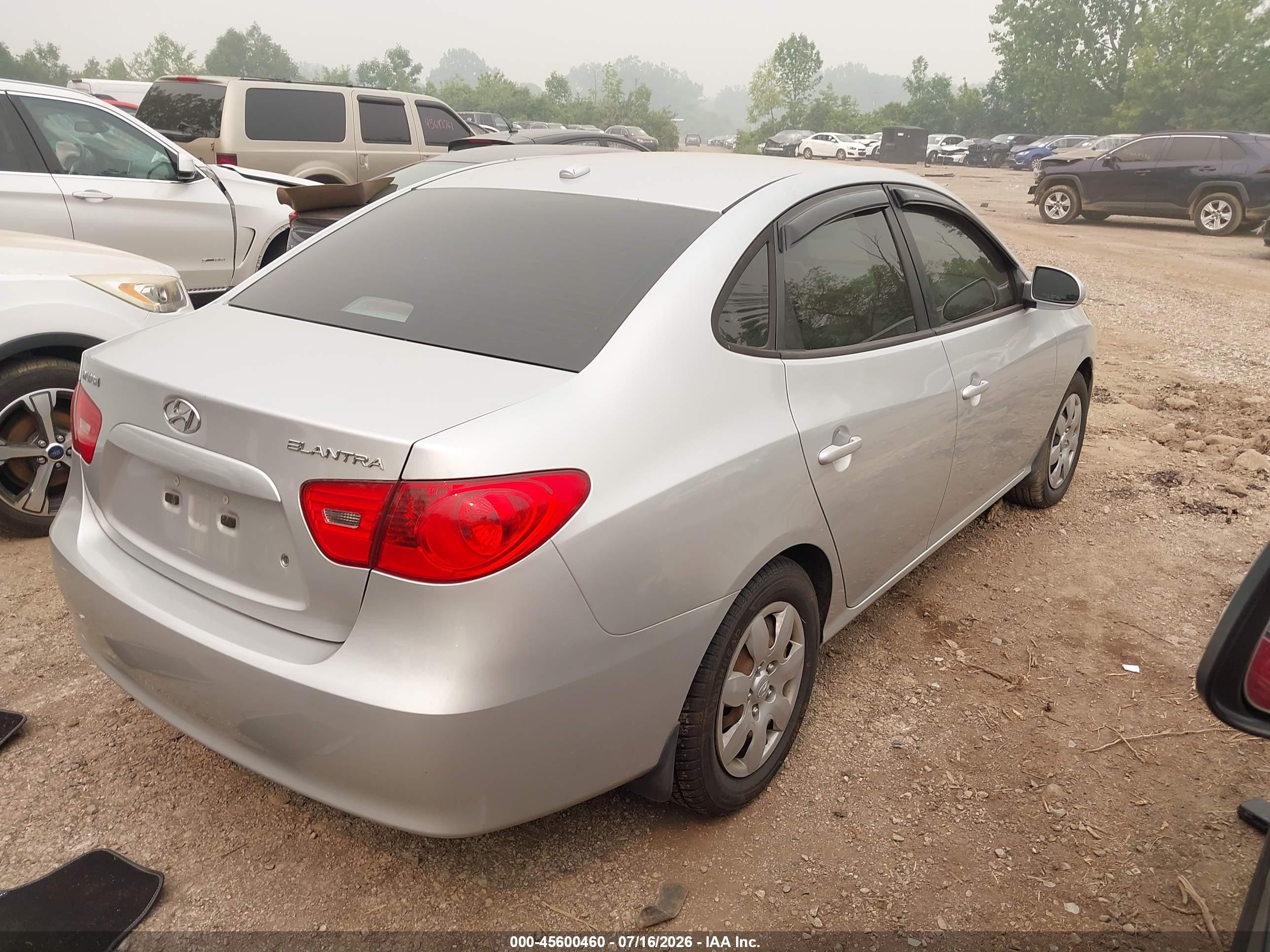 2008 Hyundai Elantra Gls/se Silver vin: KMHDU46D38U565785