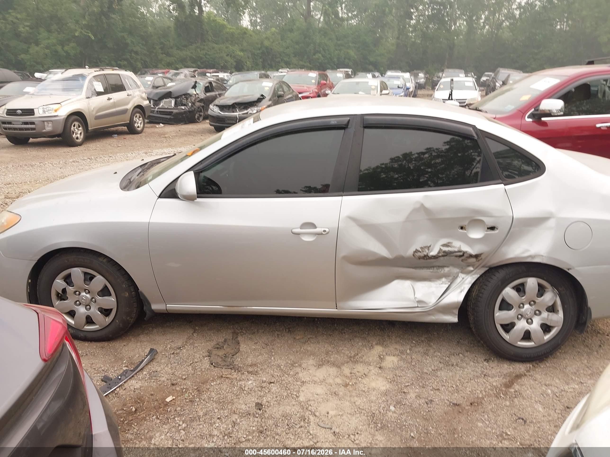 2008 Hyundai Elantra Gls/se Silver vin: KMHDU46D38U565785
