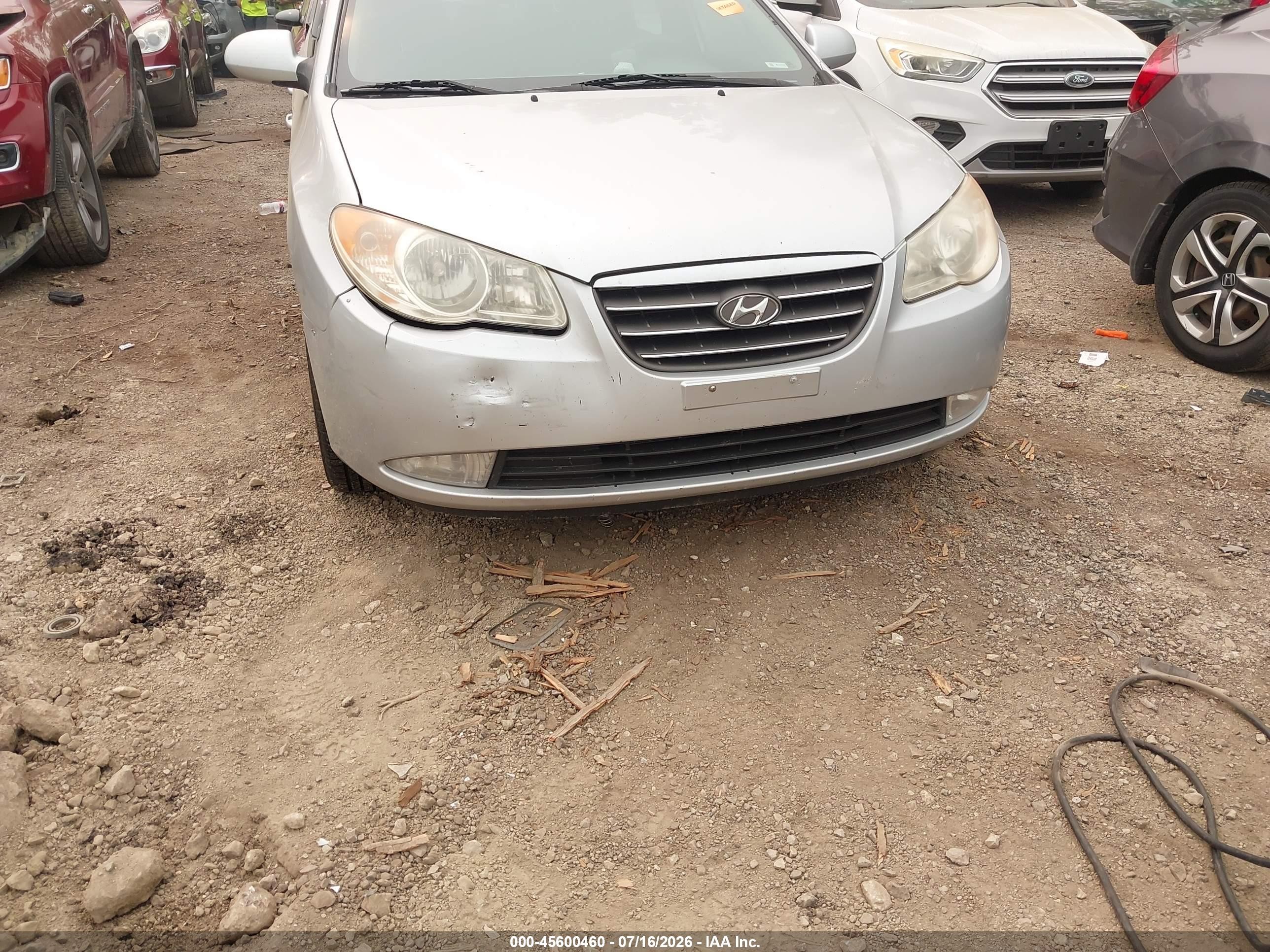 2008 Hyundai Elantra Gls/se Silver vin: KMHDU46D38U565785
