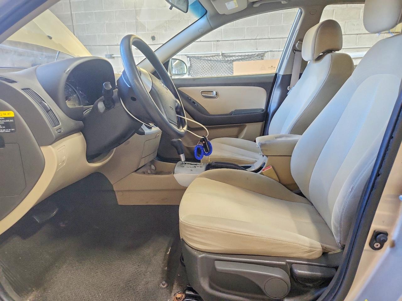 2009 Hyundai Elantra Gls Gold vin: KMHDU46D39U601668
