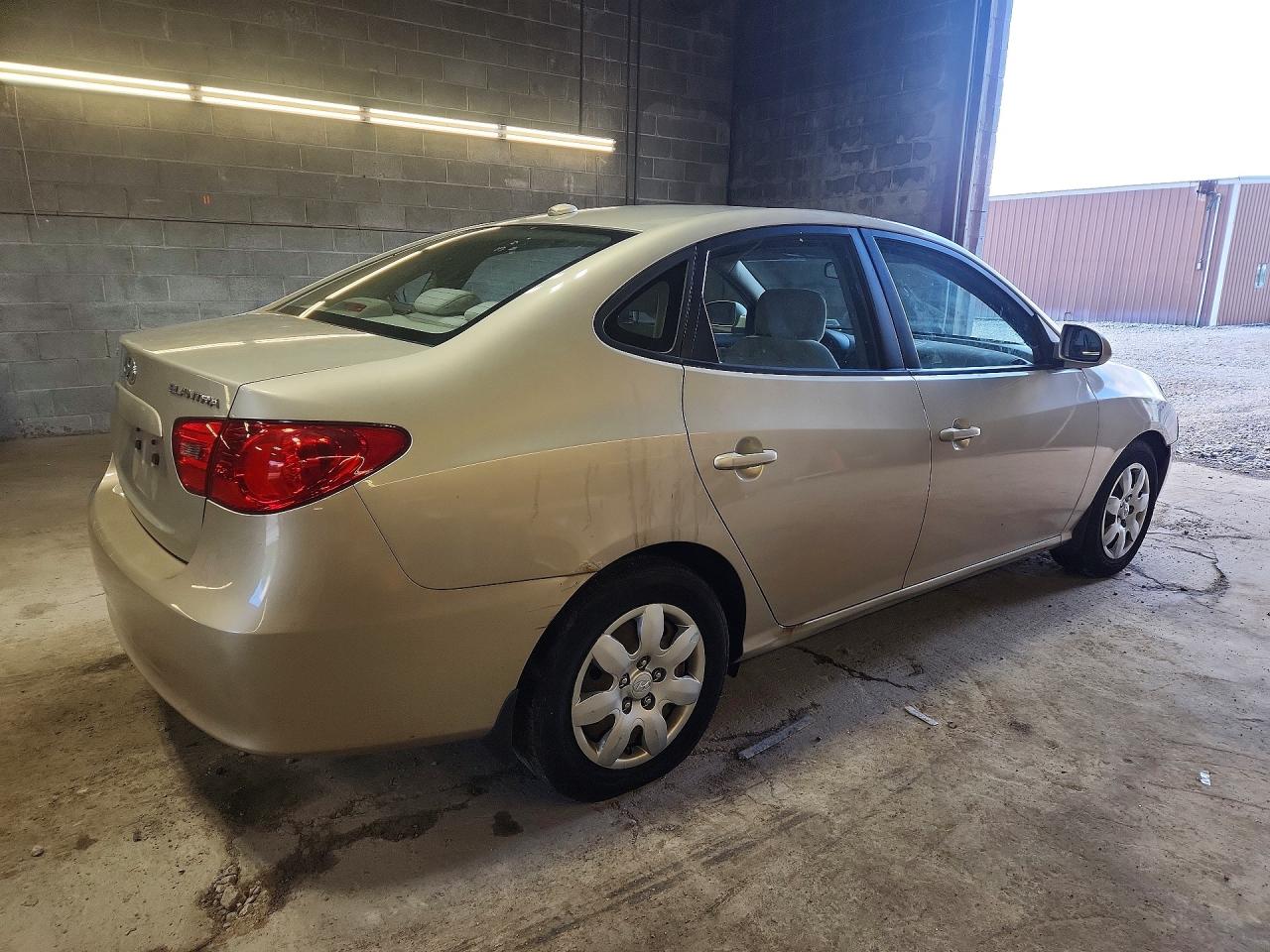 2009 Hyundai Elantra Gls Gold vin: KMHDU46D39U601668