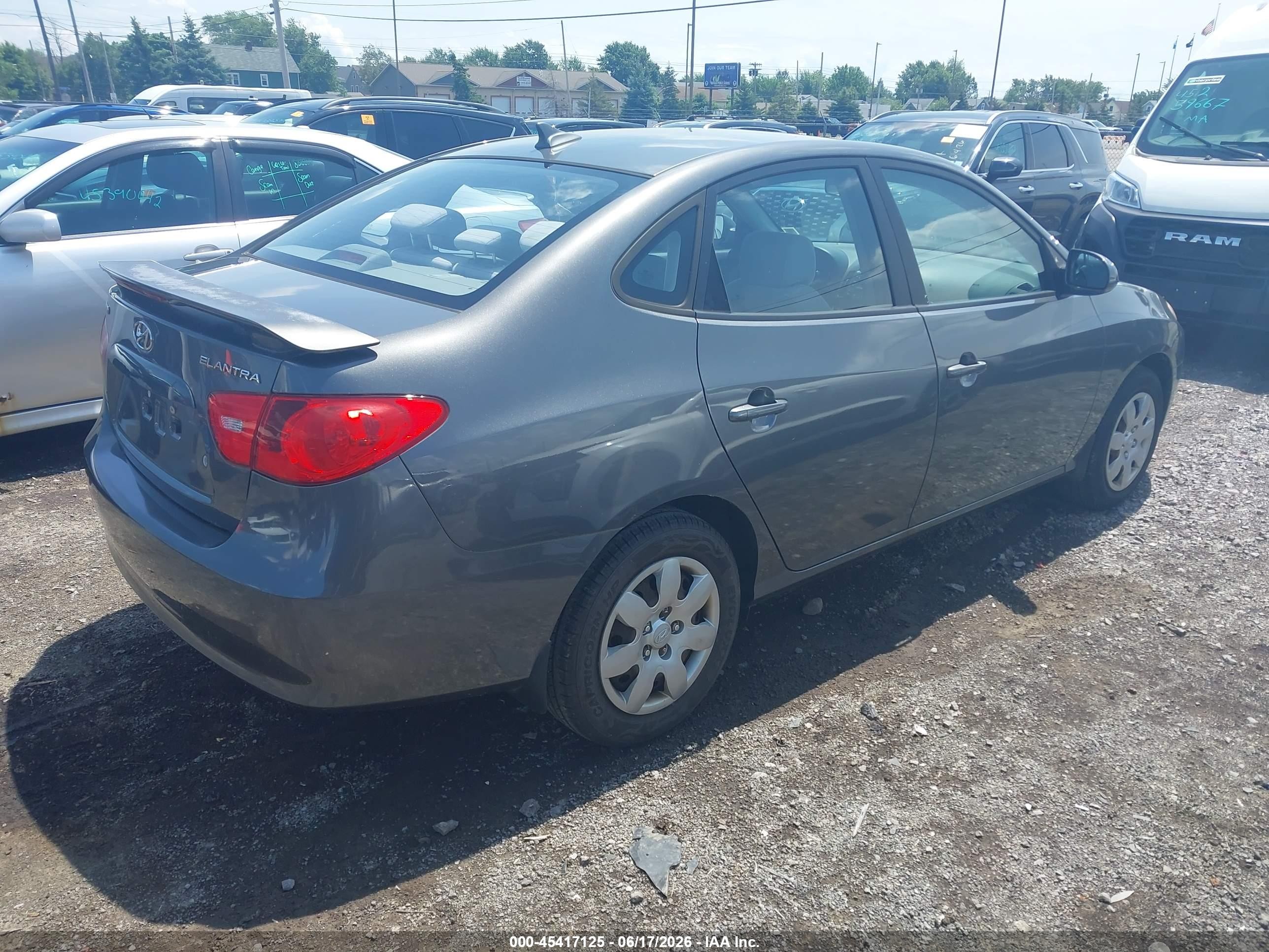 2009 Hyundai Elantra Gls Gray vin: KMHDU46D39U650448