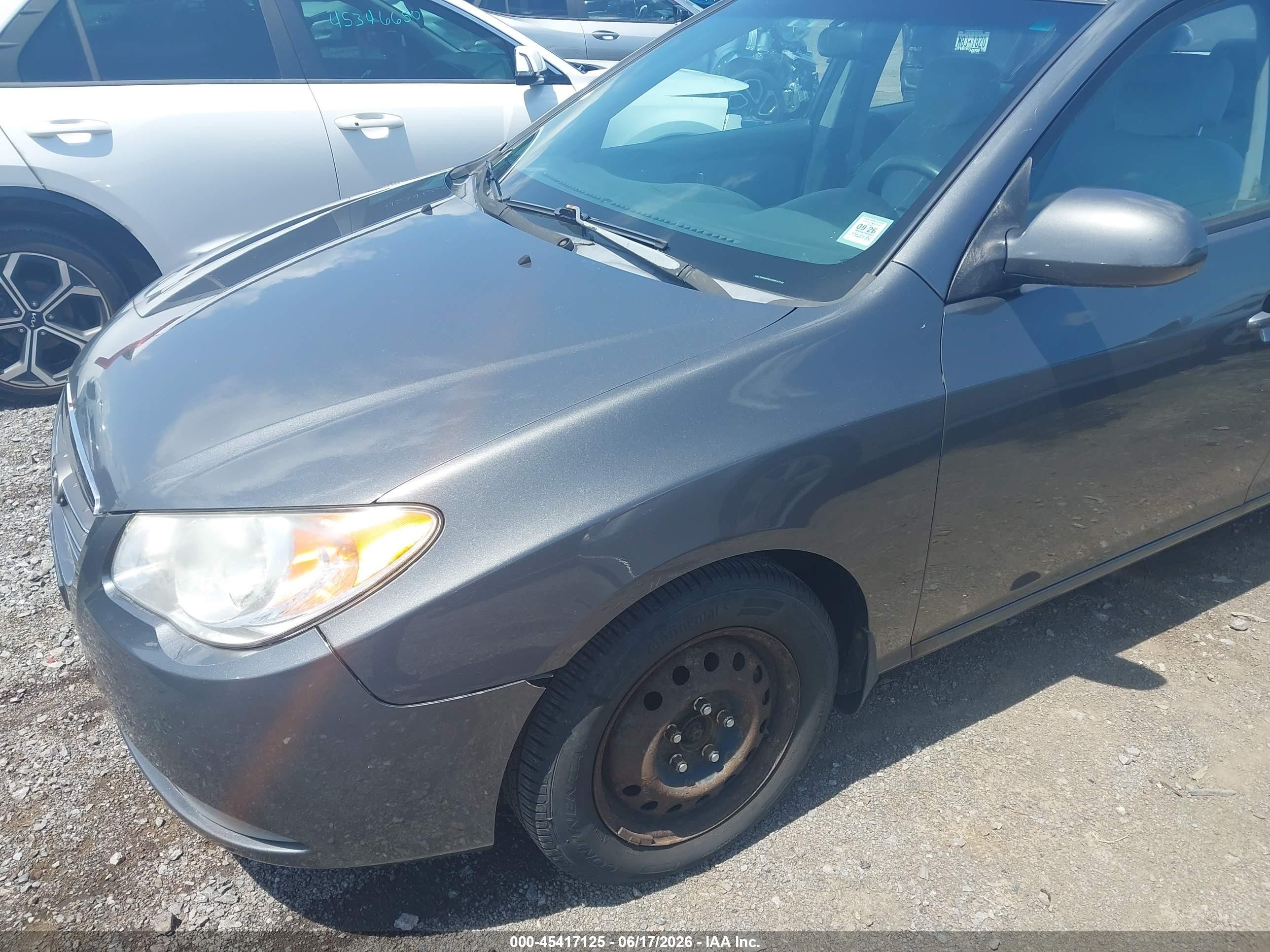 2009 Hyundai Elantra Gls Gray vin: KMHDU46D39U650448