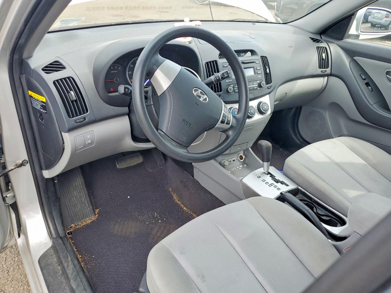 2009 Hyundai Elantra Gls Серебряный vin: KMHDU46D39U796381
