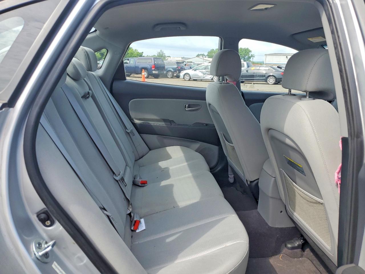 2009 Hyundai Elantra Gls Серебряный vin: KMHDU46D39U796381