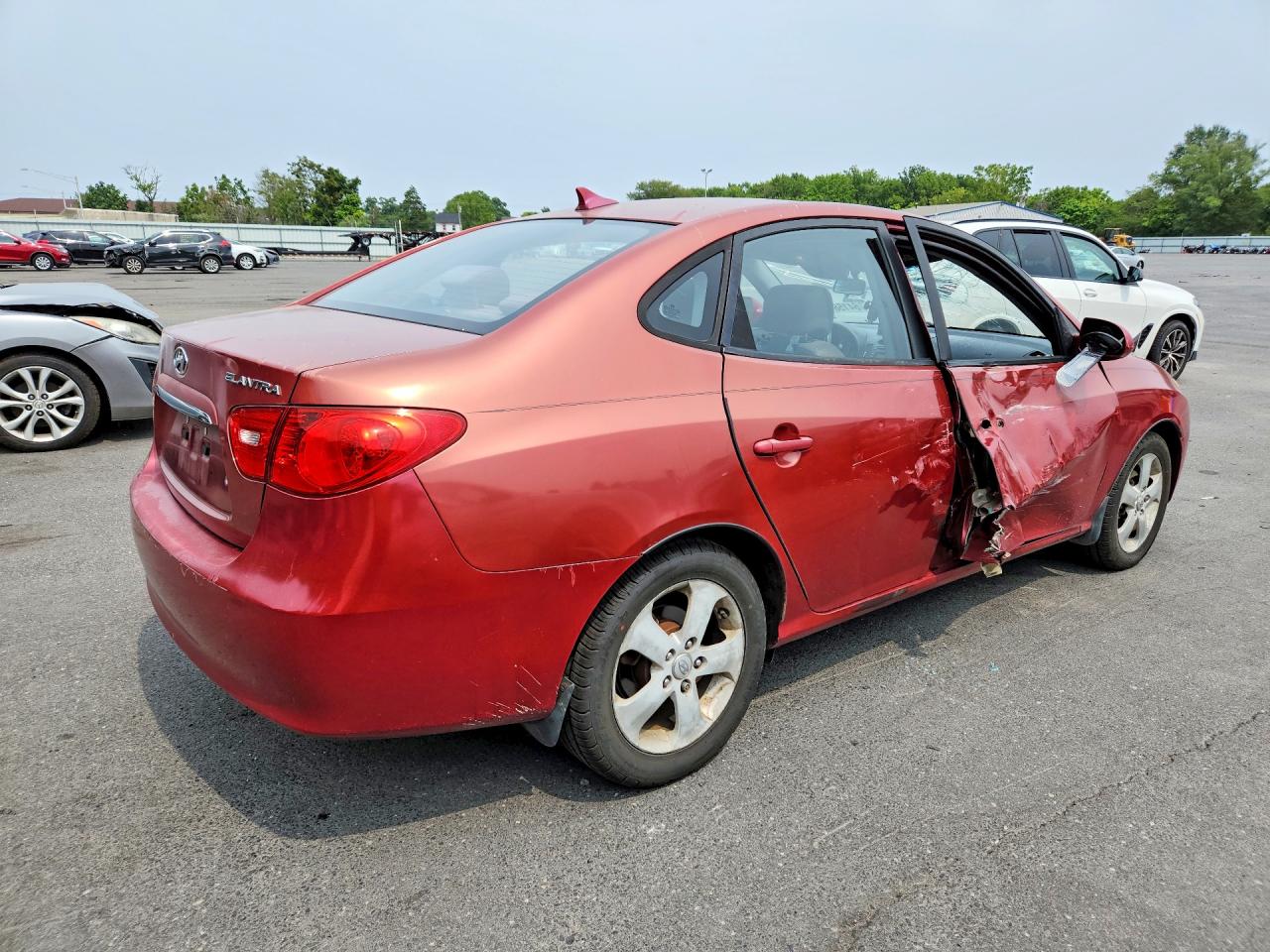 2009 Hyundai Elantra Se Red vin: KMHDU46D39U816421