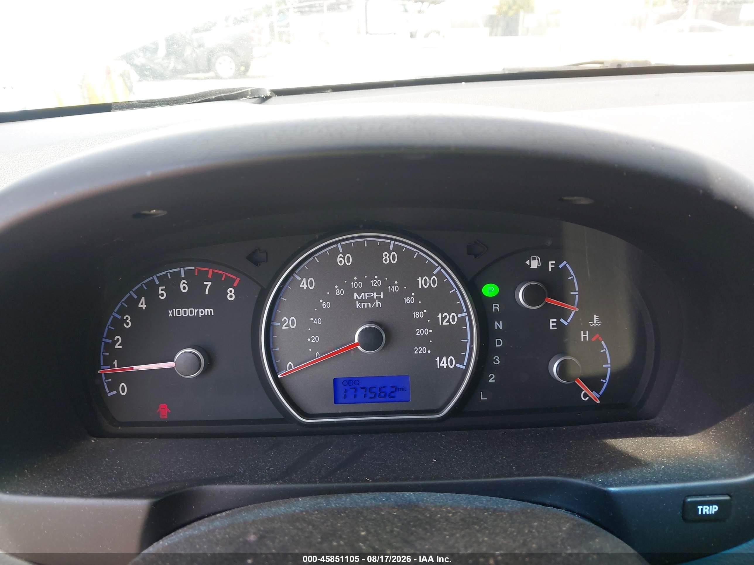 2007 Hyundai Elantra Gls/se/limited Silver vin: KMHDU46D47U112256