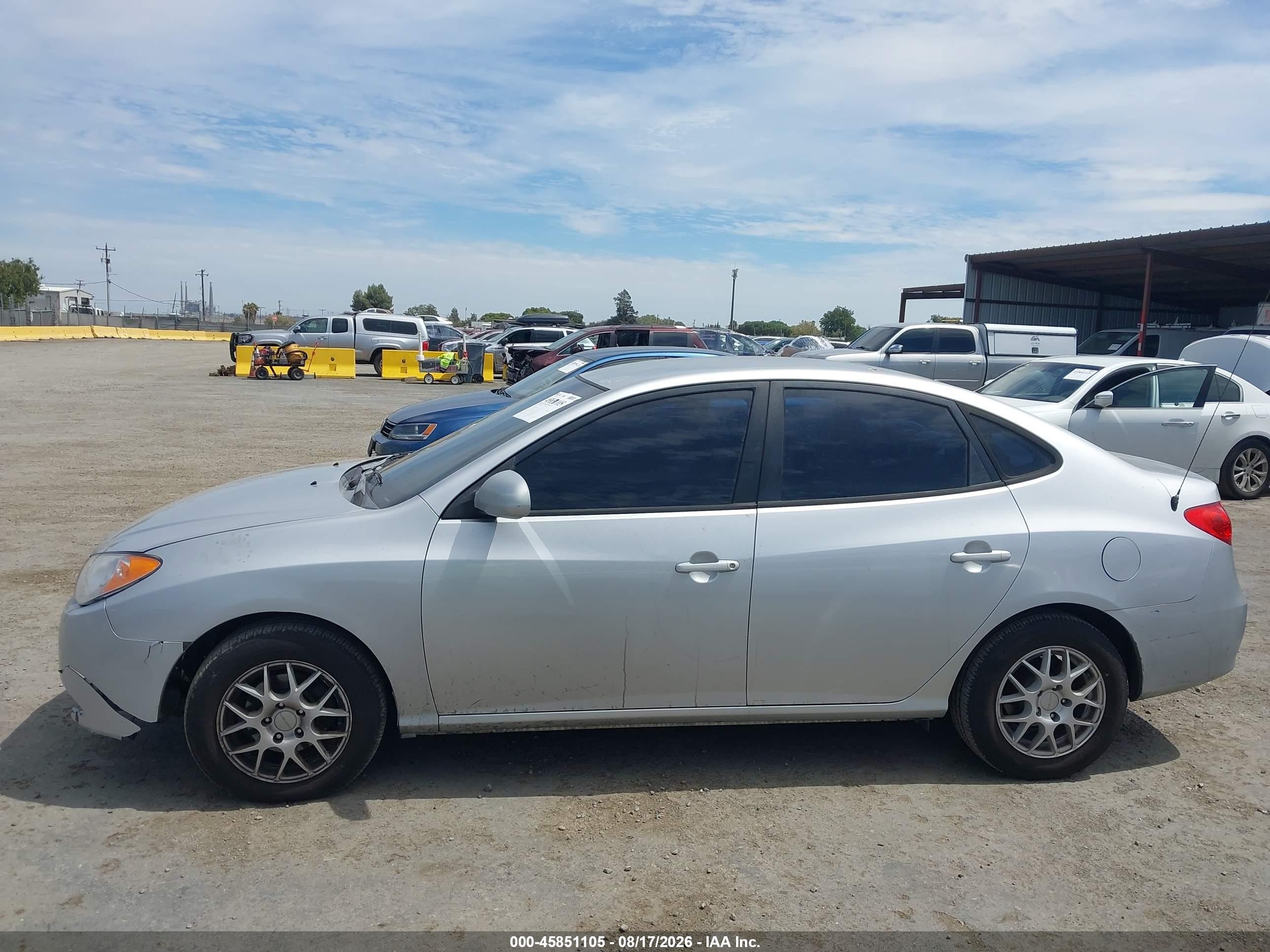 2007 Hyundai Elantra Gls/se/limited Silver vin: KMHDU46D47U112256