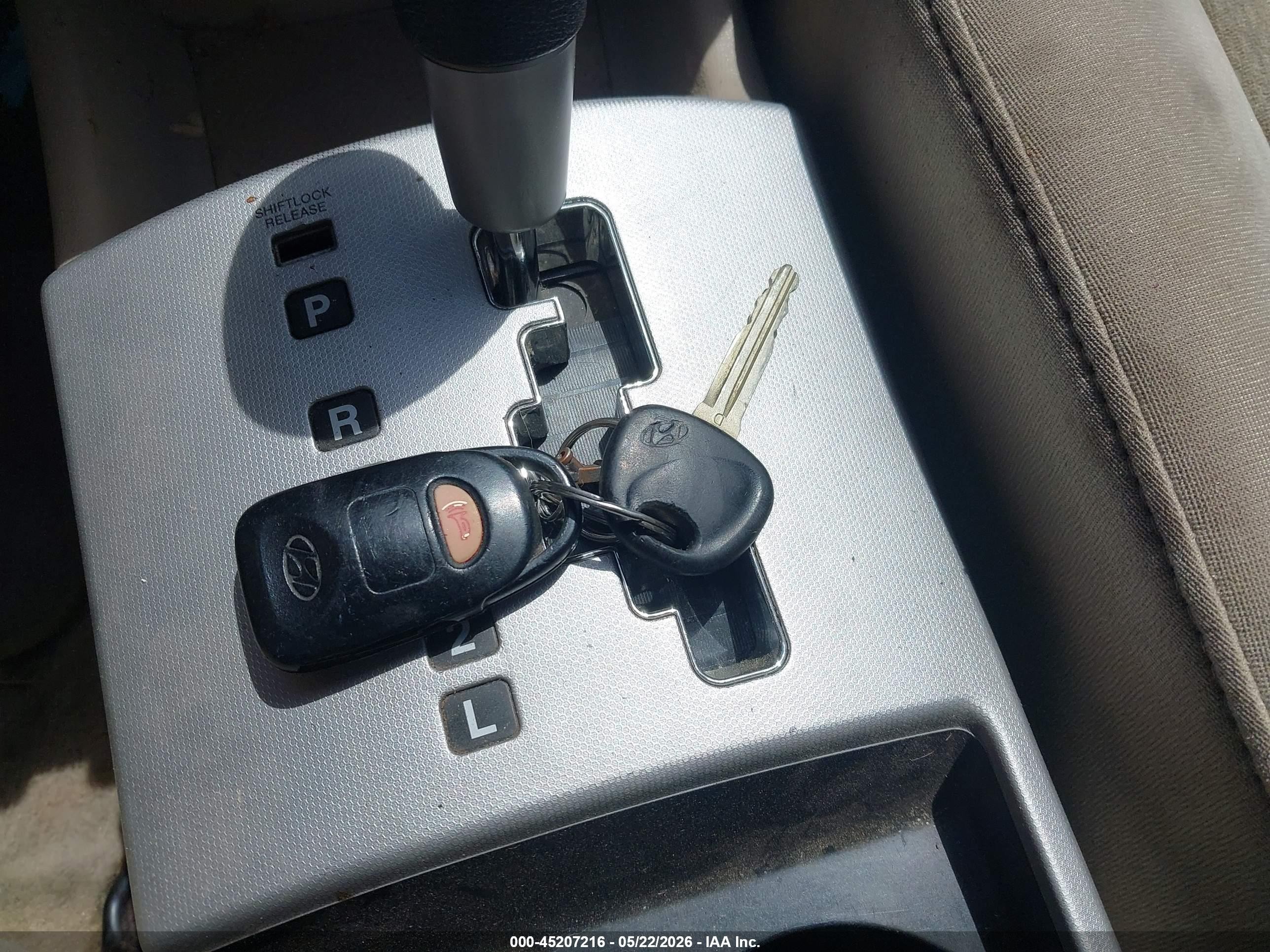 2007 Hyundai Elantra Gls/limited/se Белый vin: KMHDU46D47U199687