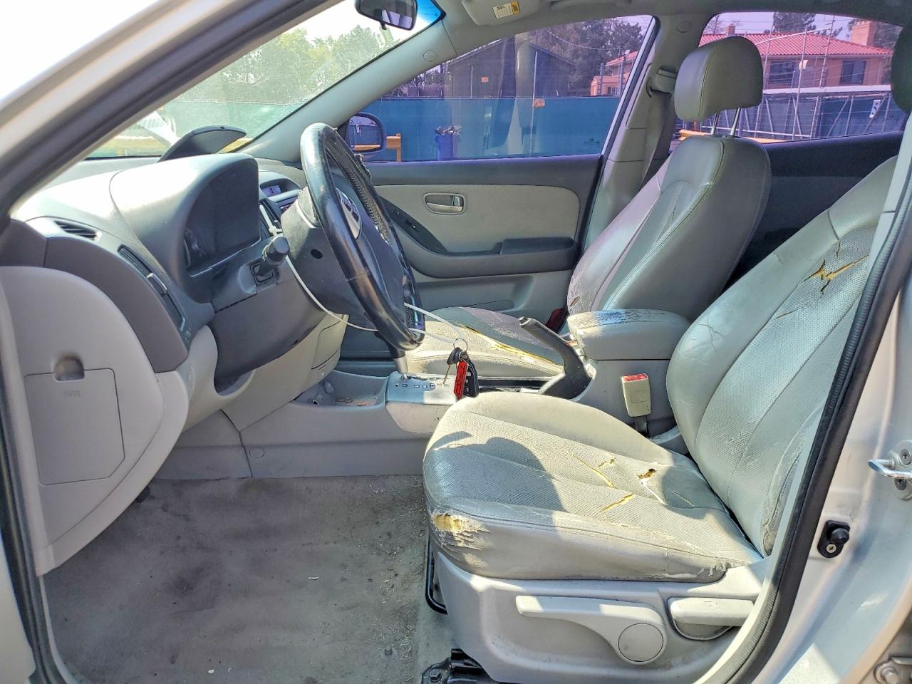 2008 Hyundai Elantra Gls Silver vin: KMHDU46D48U285826