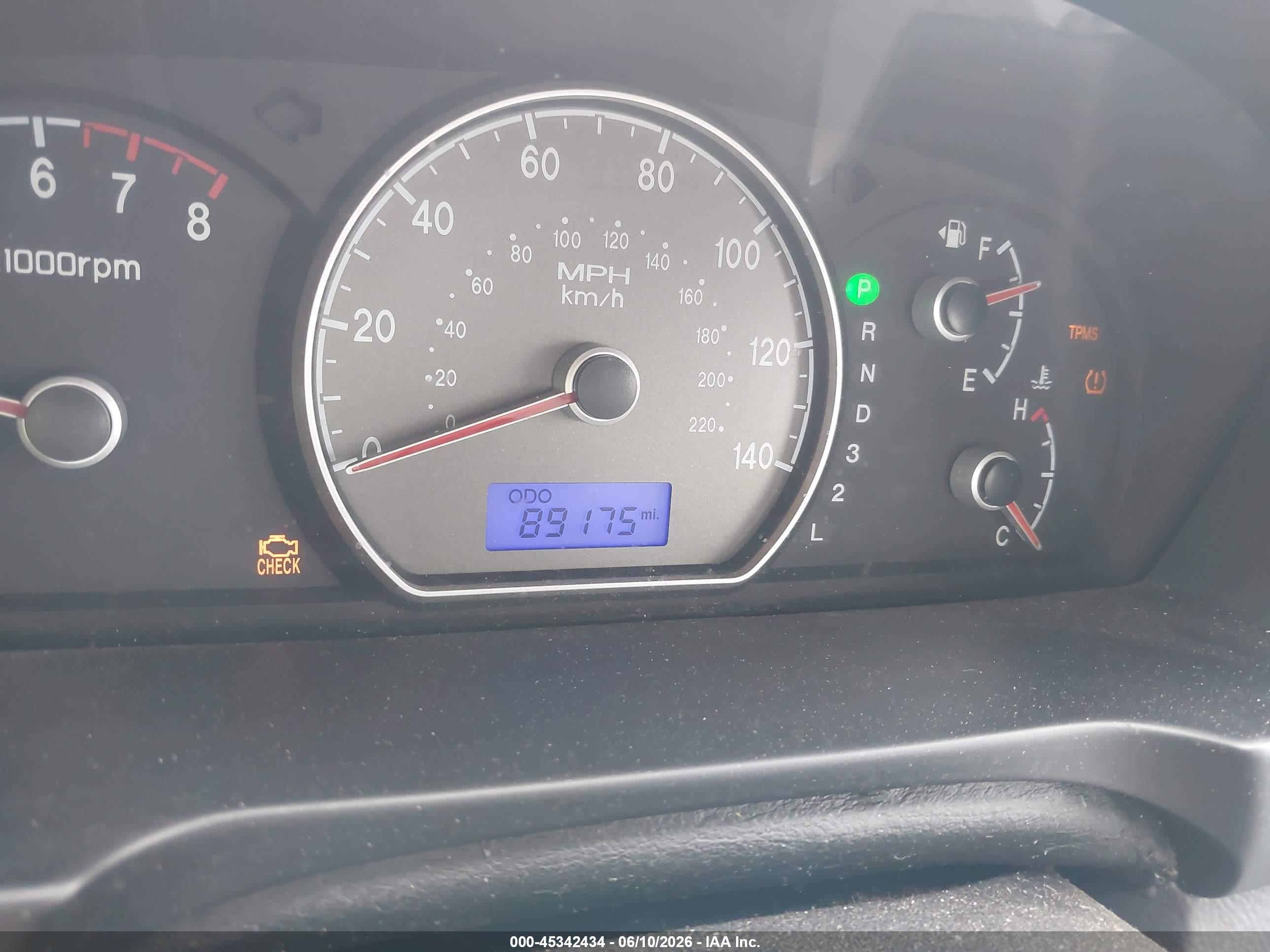 2008 Hyundai Elantra Gls/se Silver vin: KMHDU46D48U351713