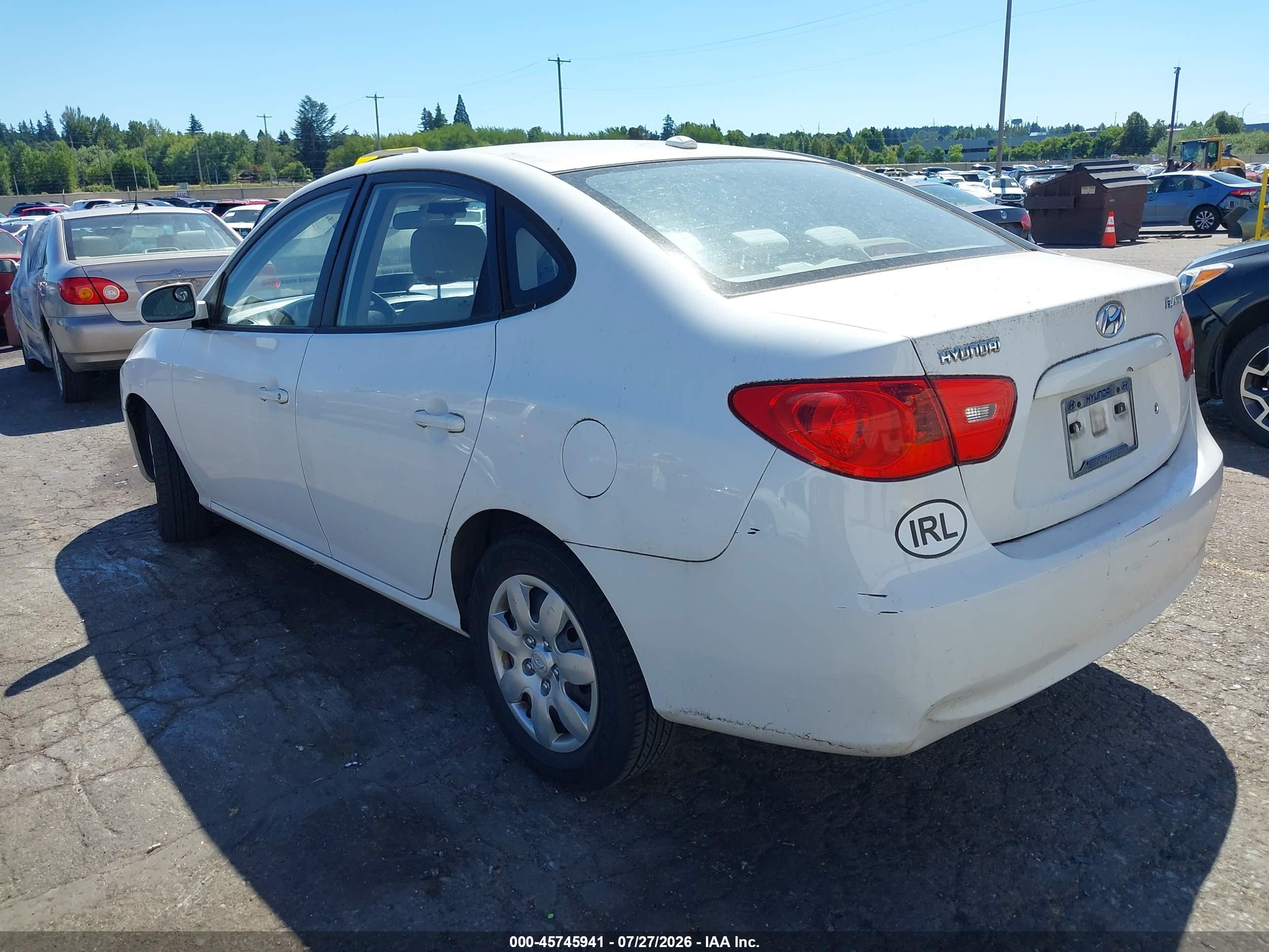 2008 Hyundai Elantra Gls/se White vin: KMHDU46D48U376207