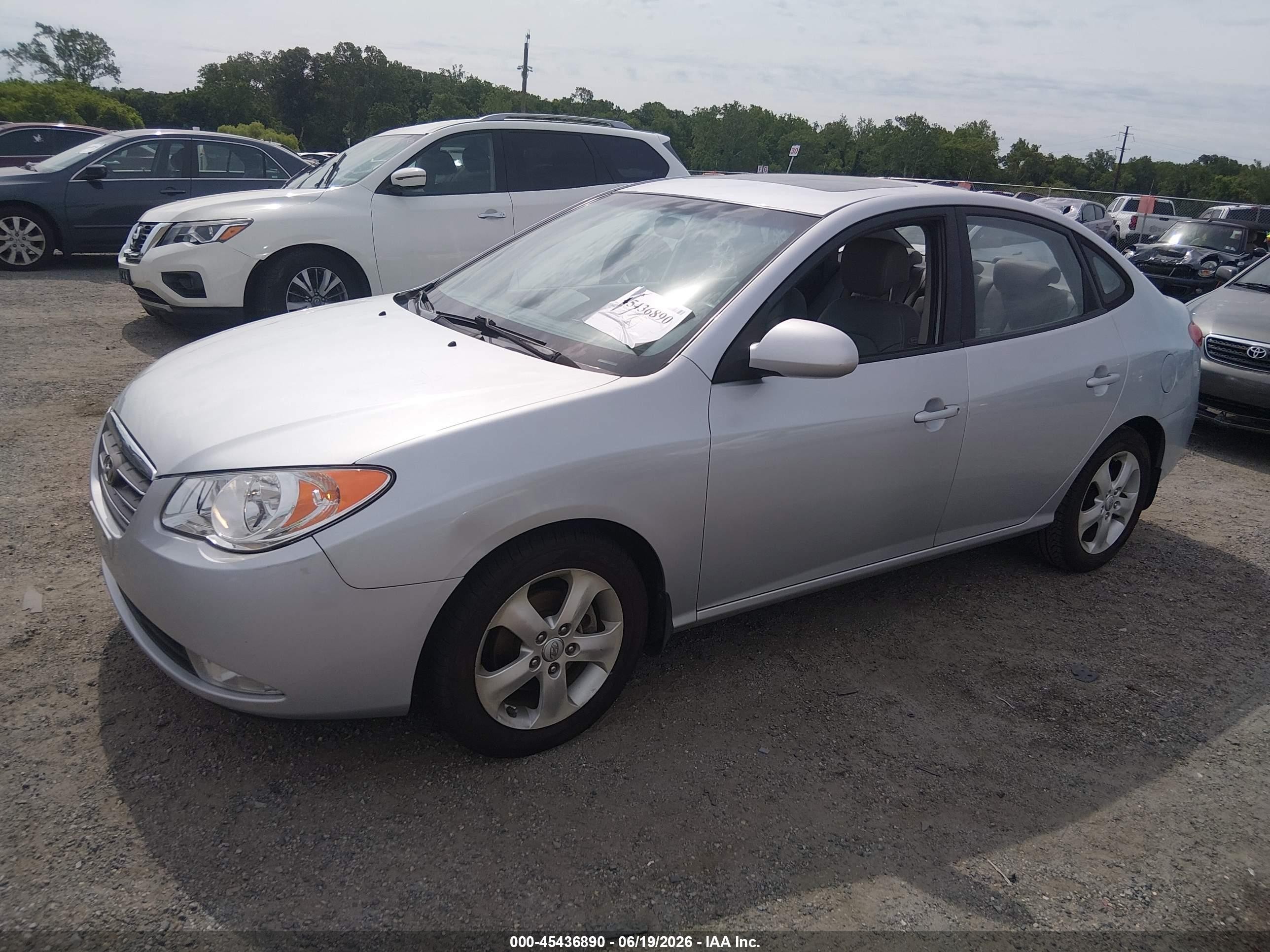 2008 Hyundai Elantra Gls/se Silver vin: KMHDU46D48U389622