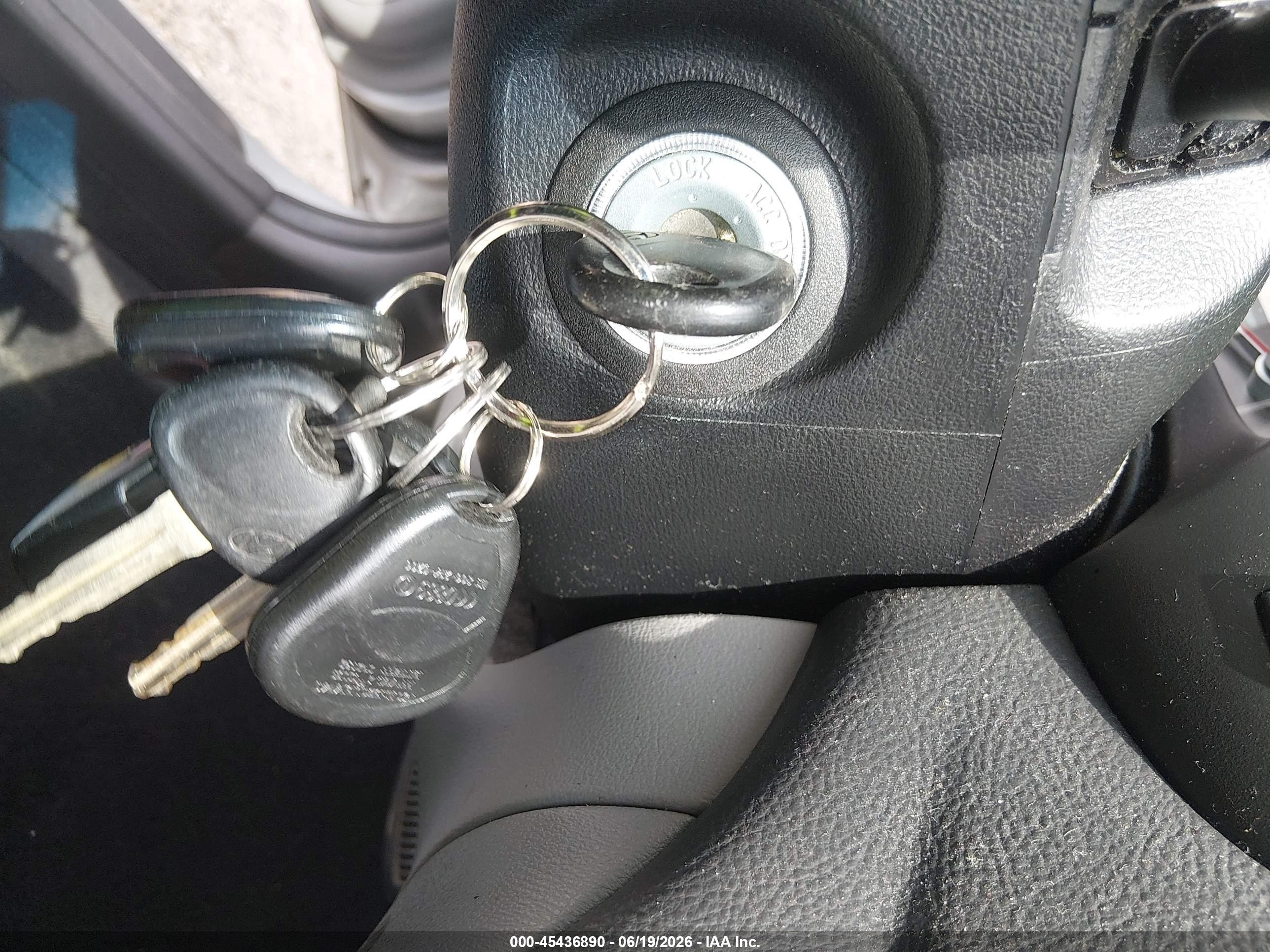 2008 Hyundai Elantra Gls/se Silver vin: KMHDU46D48U389622