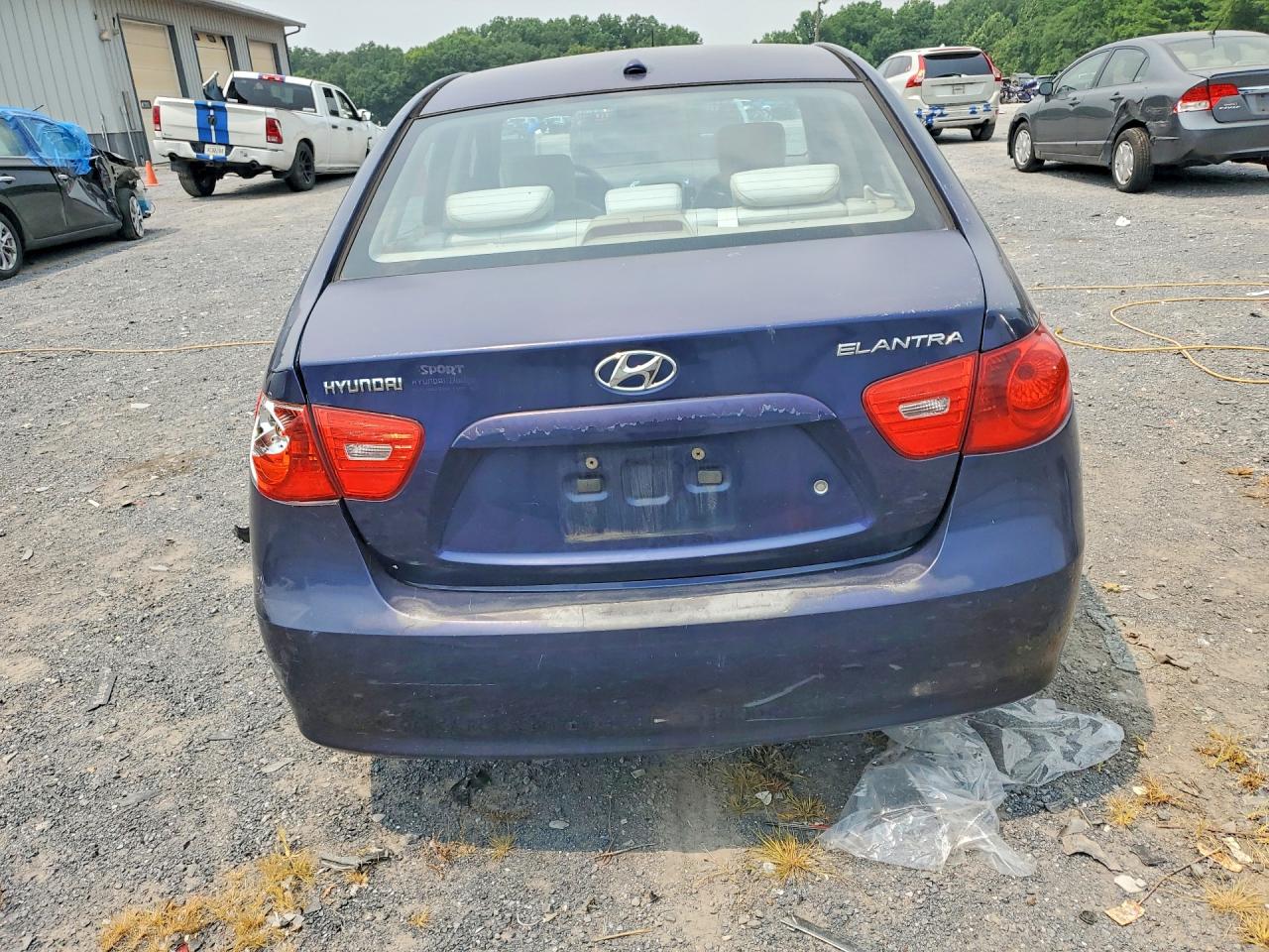 2008 Hyundai Elantra Gls Blue vin: KMHDU46D48U420139