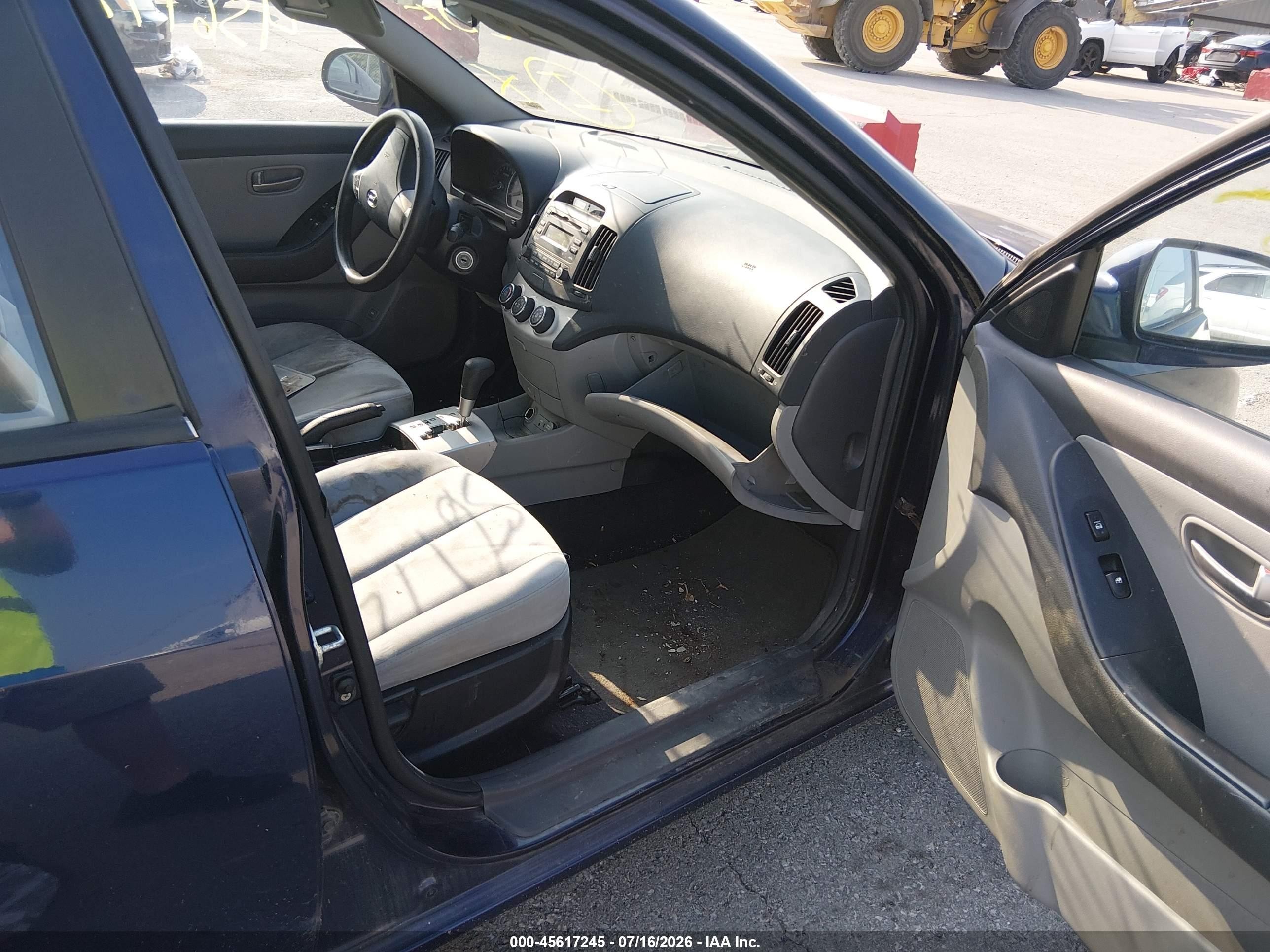 2008 Hyundai Elantra Gls/se Blue vin: KMHDU46D48U541009