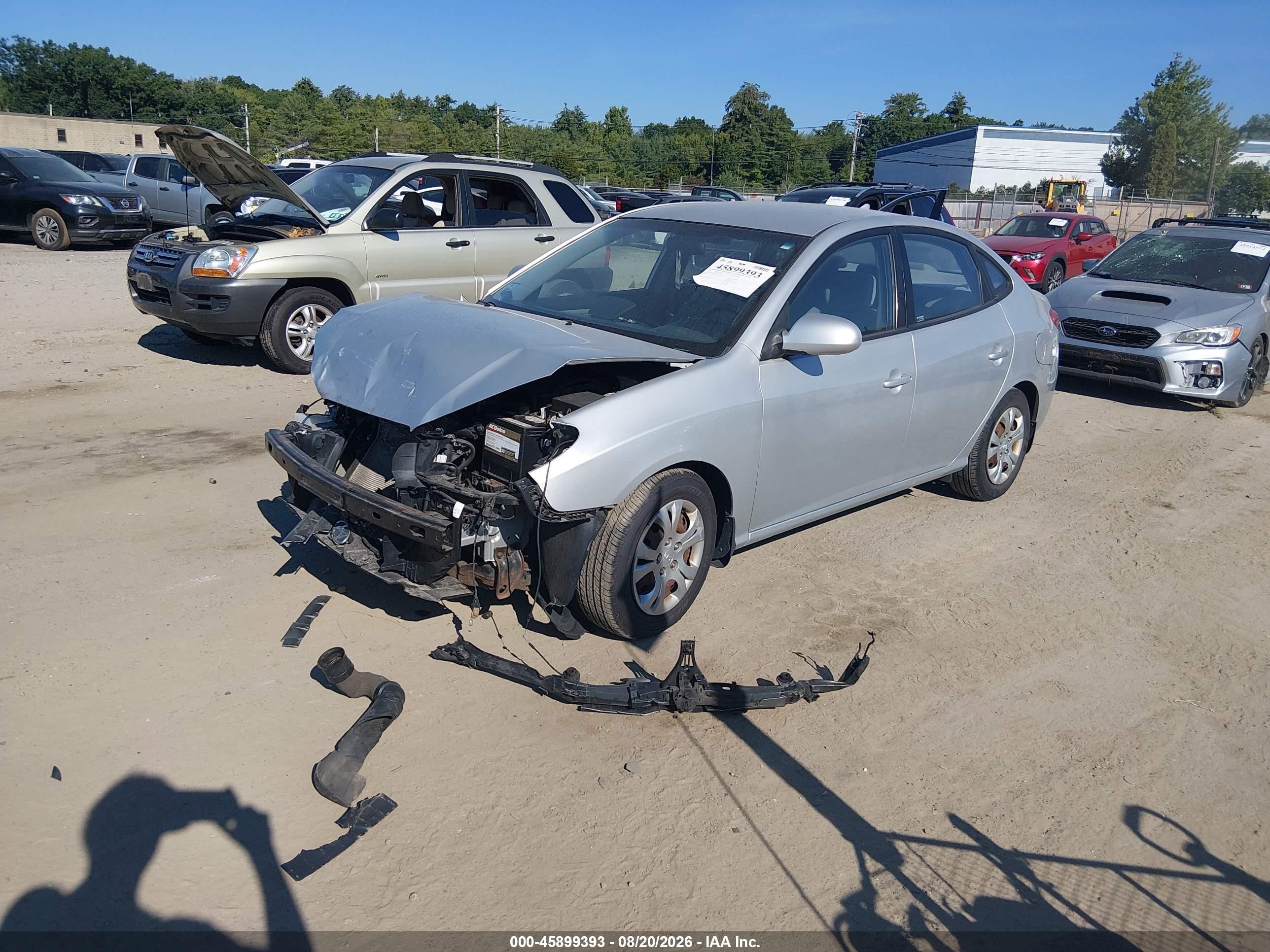 2009 Hyundai Elantra Gls Silver vin: KMHDU46D49U741356