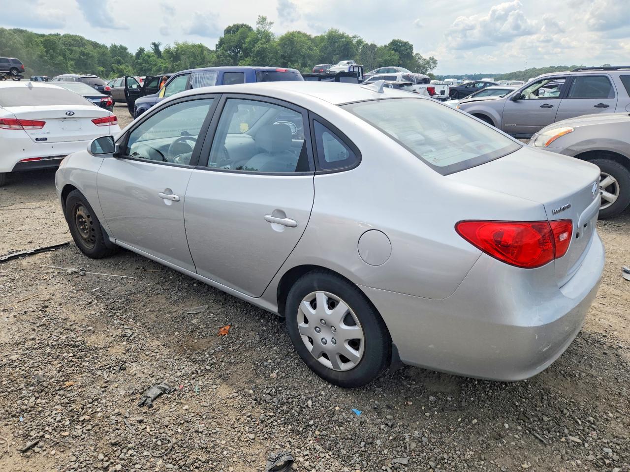 2009 Hyundai Elantra Gls Silver vin: KMHDU46D49U783994