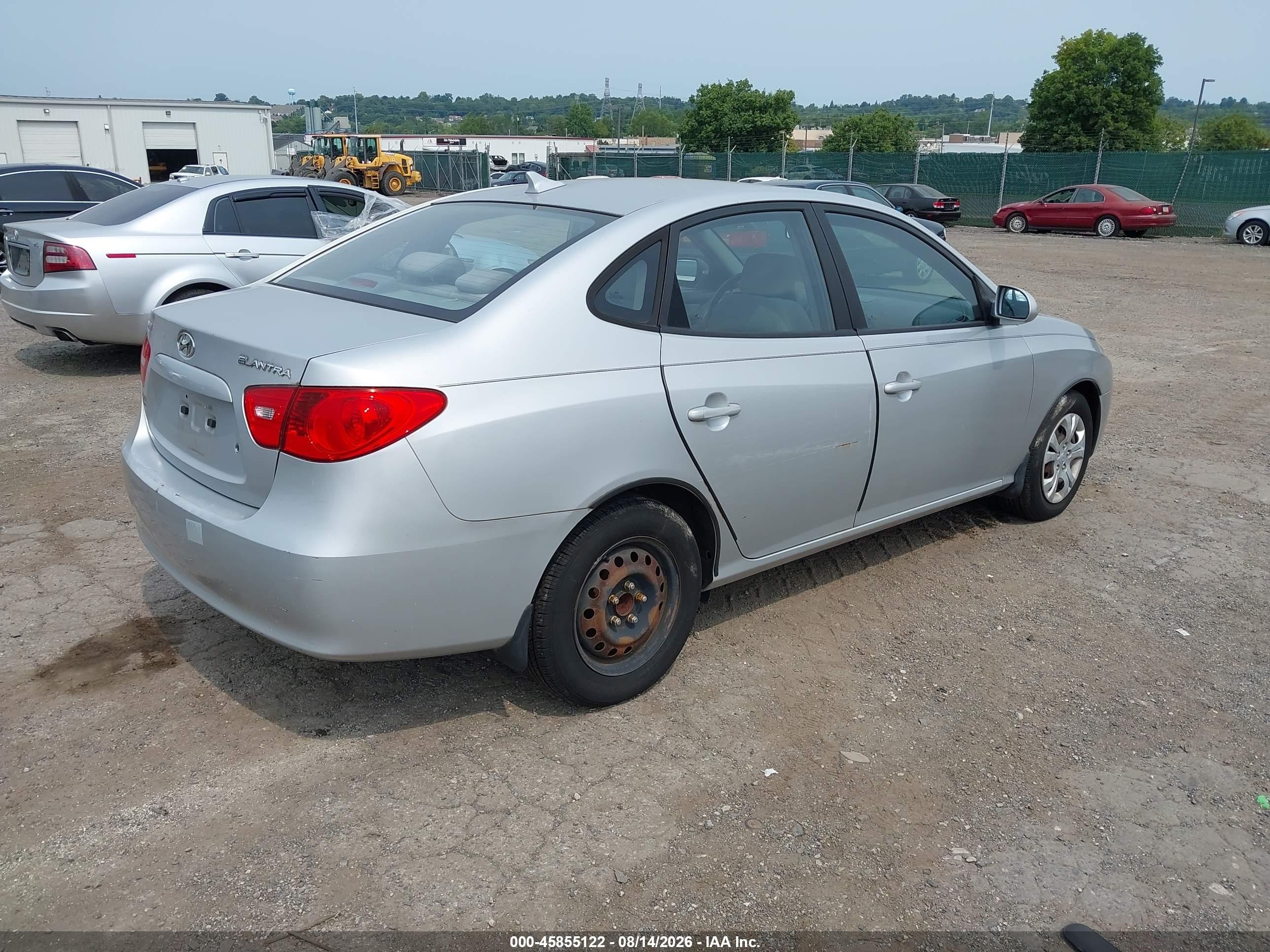 2009 Hyundai Elantra Gls Silver vin: KMHDU46D49U812846