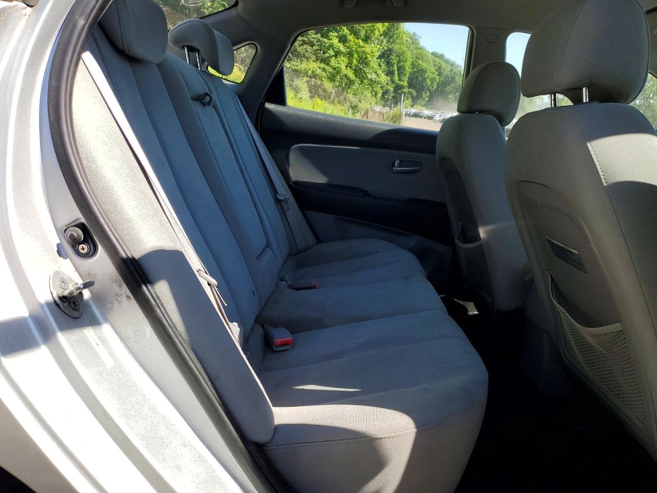 2009 Hyundai Elantra Gls Silver vin: KMHDU46D49U815519