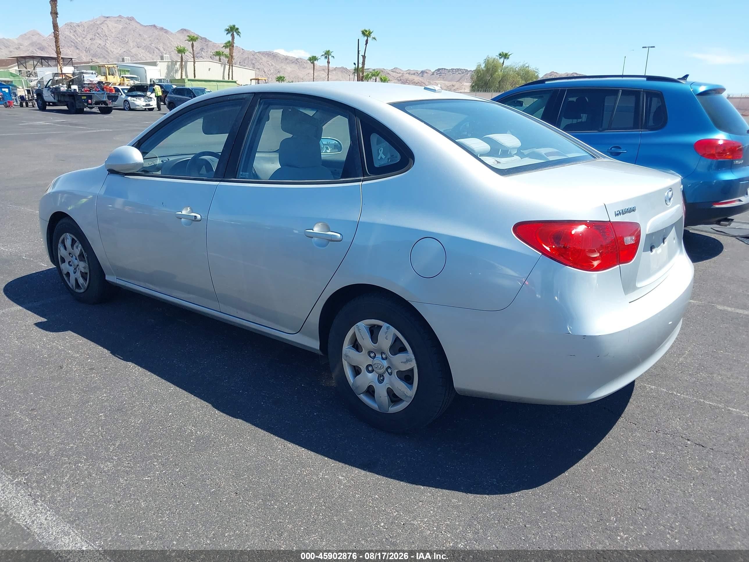 2007 Hyundai Elantra Gls/ltd/se Silver vin: KMHDU46D57U219610
